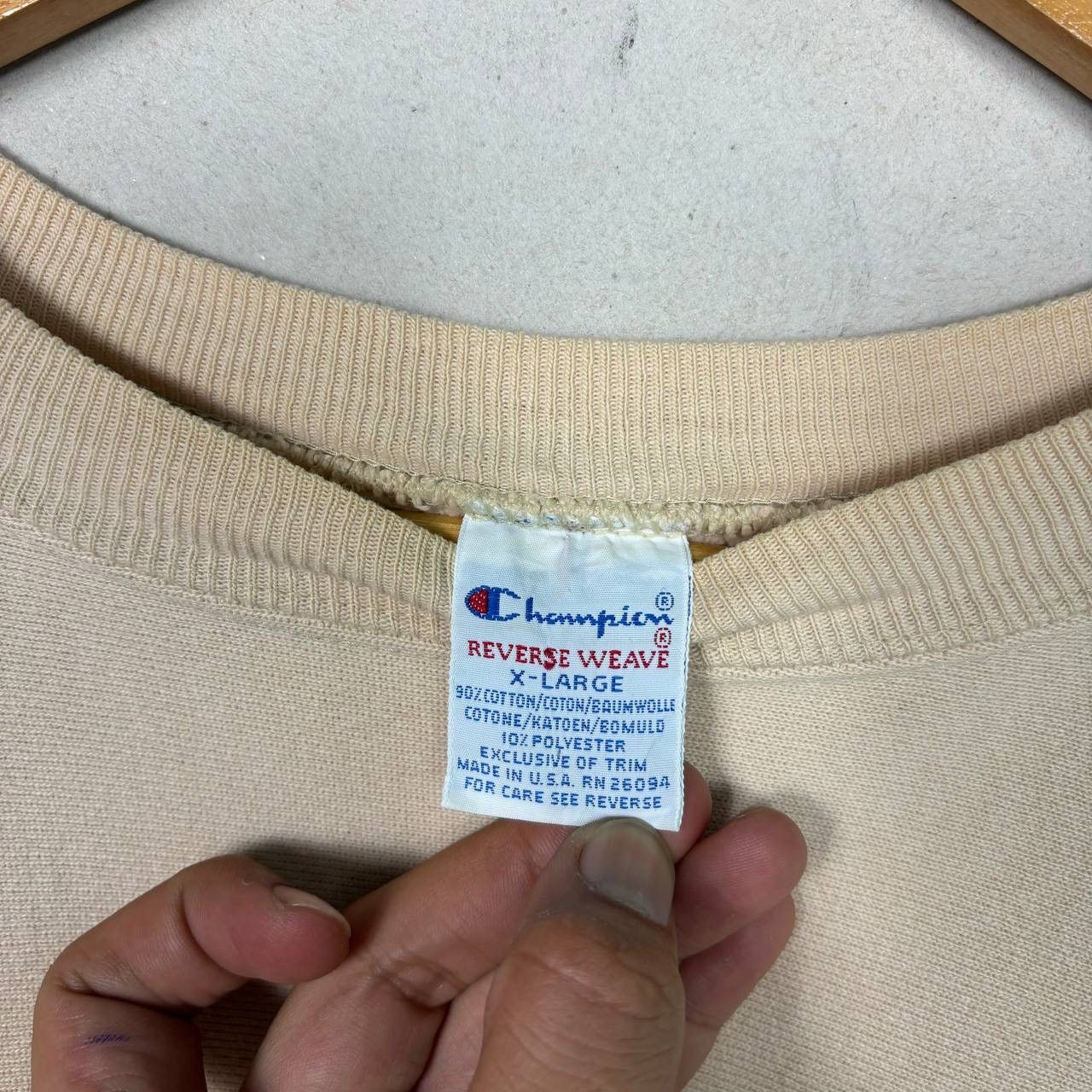 Champion 90s Vintage Champion Reverse Weave Sweatshirt XL Cream⁠ Size US XL / EU 56 / 4 - 6 Thumbnail