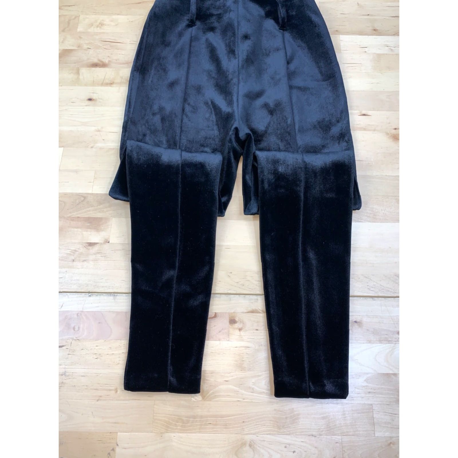 River Island River Island Velvet Pants Women 8R Black Skinny Dress Pants Size 30" / US 8 / IT 44 - 4 Thumbnail