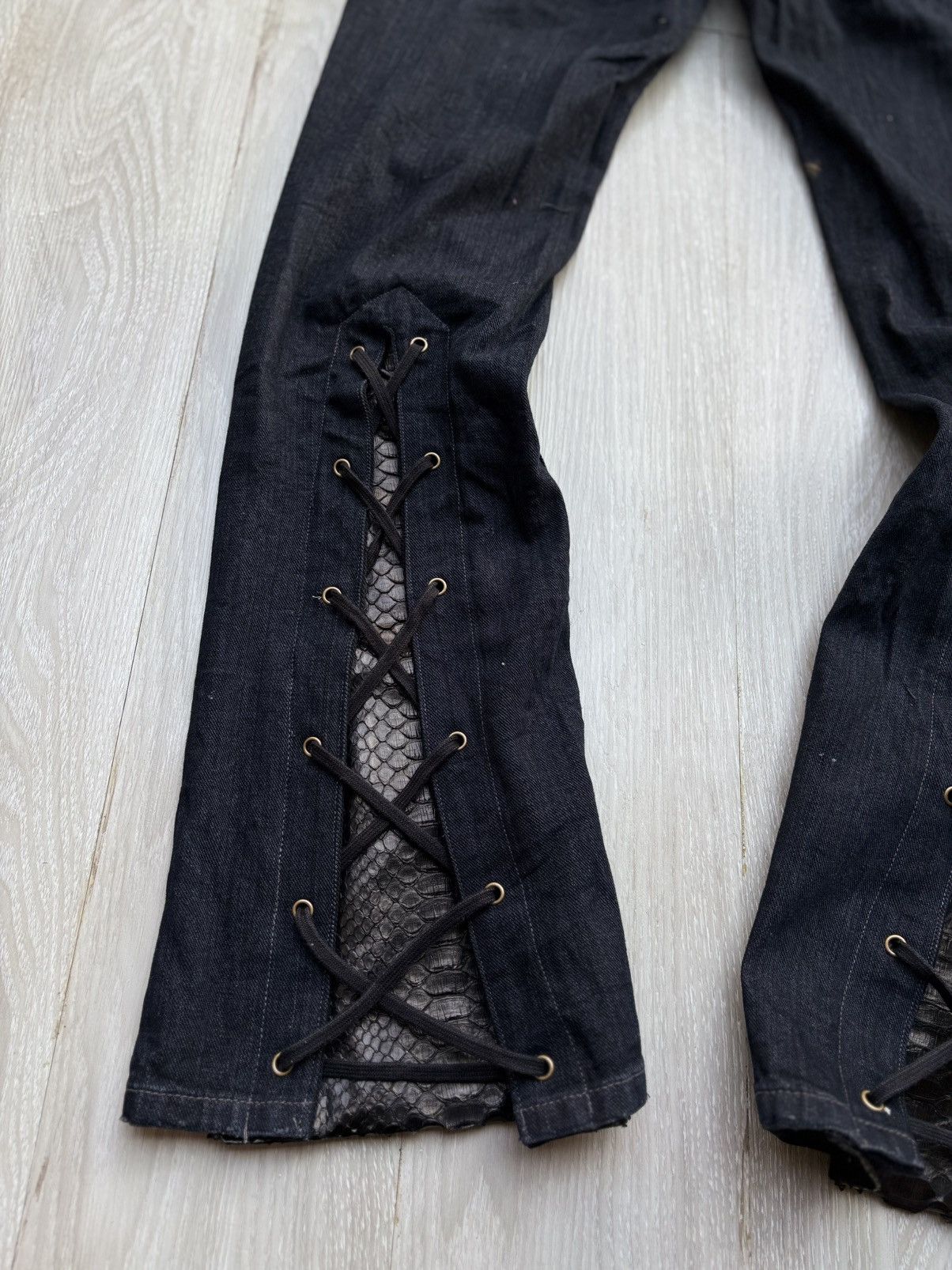 5351 POUR LES HOMMES 291295 homme phyton lace up jeans Size US 30 / EU 46 - 6 Thumbnail