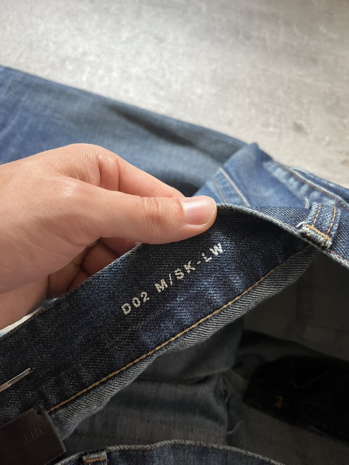 Saint Laurent Paris Saint Laurent A/W 18 washed distressed jeans Size US 30 / EU 46 - 16 Thumbnail