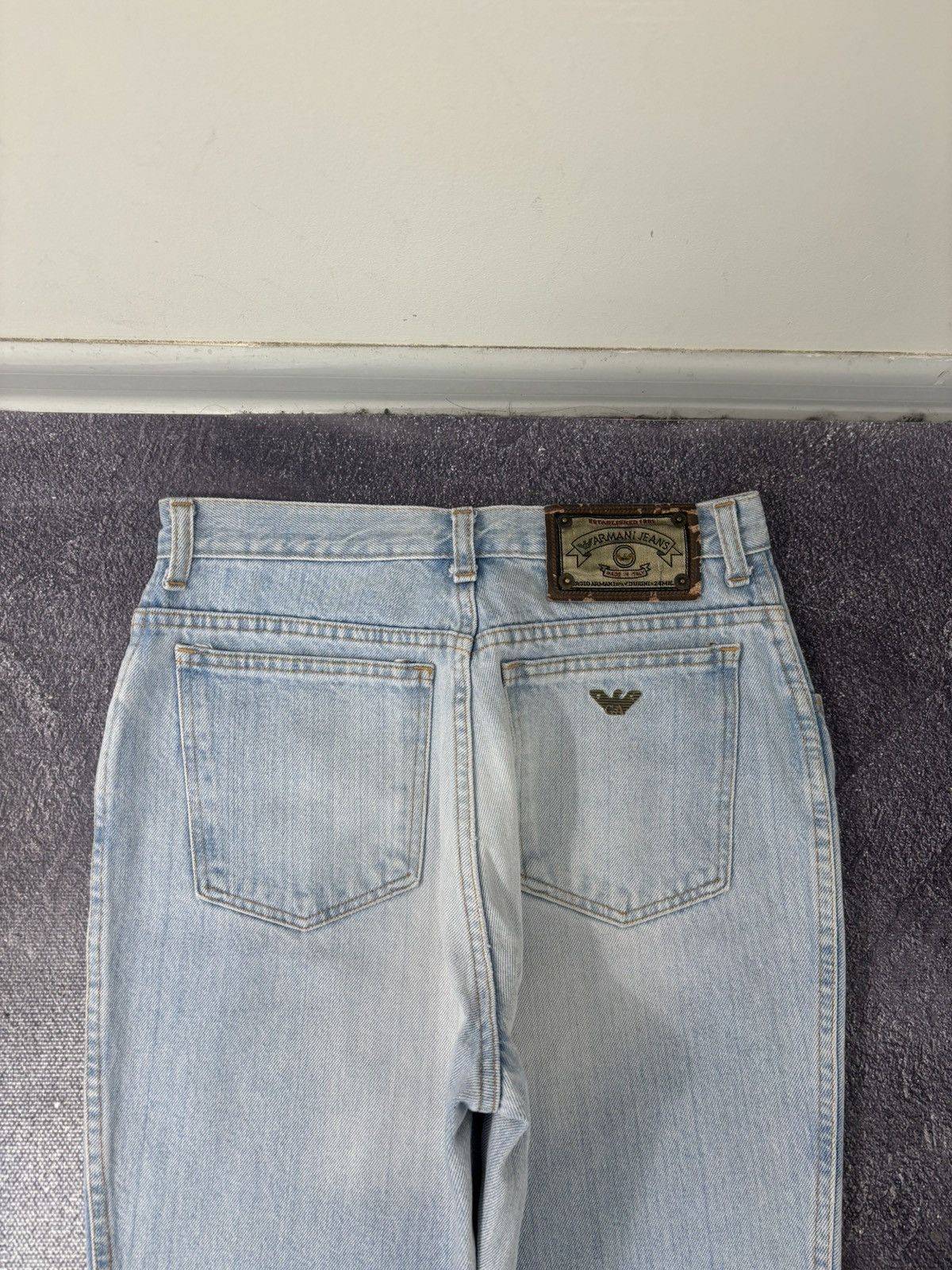 Armani Vintage Armani Jeans Women’s Faded Light Blue Denim Jeans Size 31" - 5 Thumbnail