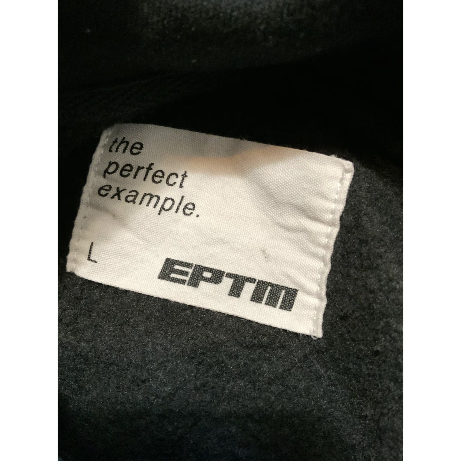 Vintage EPTM EP9676 Nu Flame Fire Appliqué Black Fleece Pullover Sweatshirt Hoodie Sz. L Size US L / EU 52-54 / 3 - 6 Thumbnail