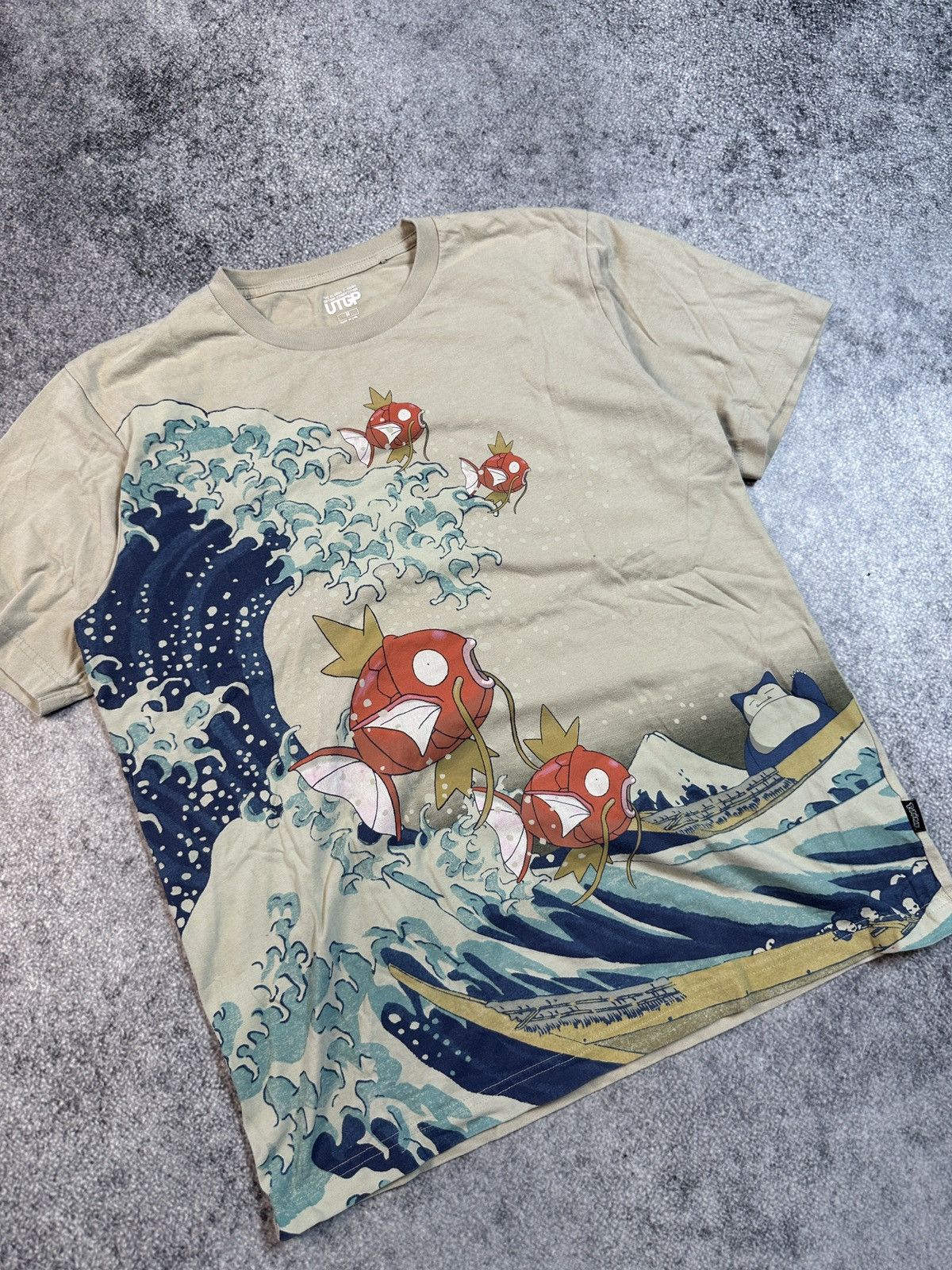Pokemon × Uniqlo Uniqlo Pokémon Logo T-shirt Streetwear Style Rare M Size US M / EU 48-50 / 2 - 2 Thumbnail