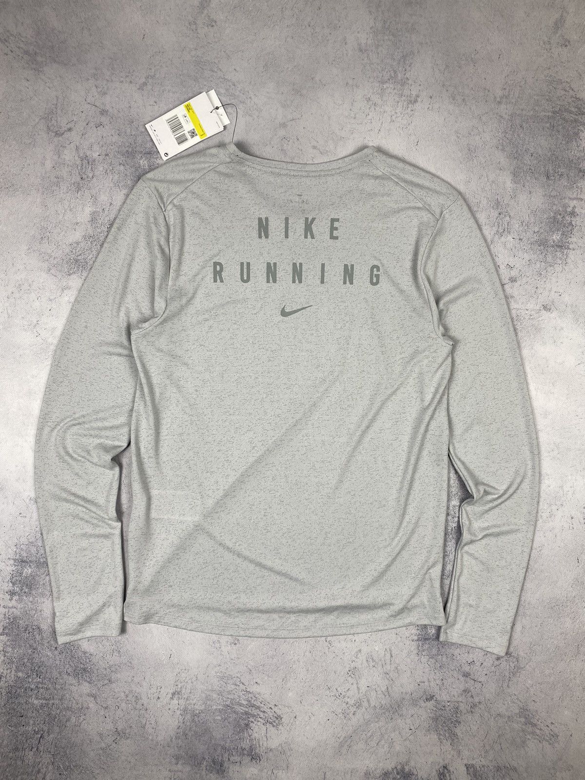Nike Nike Run Division Running Dri Fit Long Sleeve Top Light Tee Size US S / EU 44-46 / 1 - 2 Thumbnail