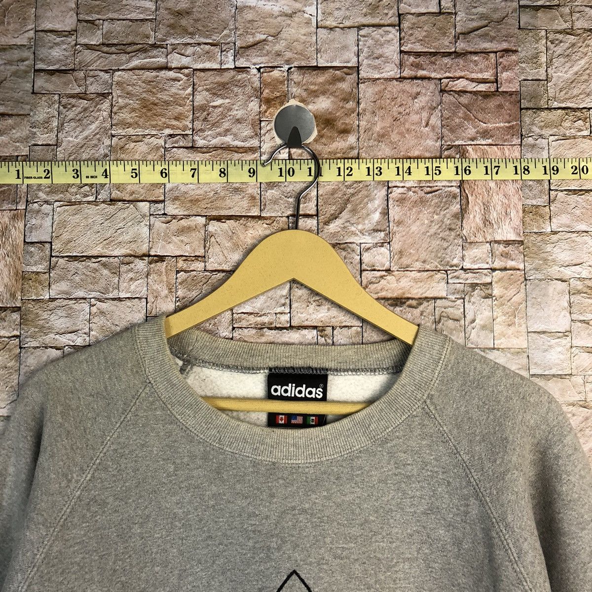 Adidas Adidas baggy vintage Grey Sweatshirt #A708 Size US XL / EU 56 / 4 - 4 Thumbnail