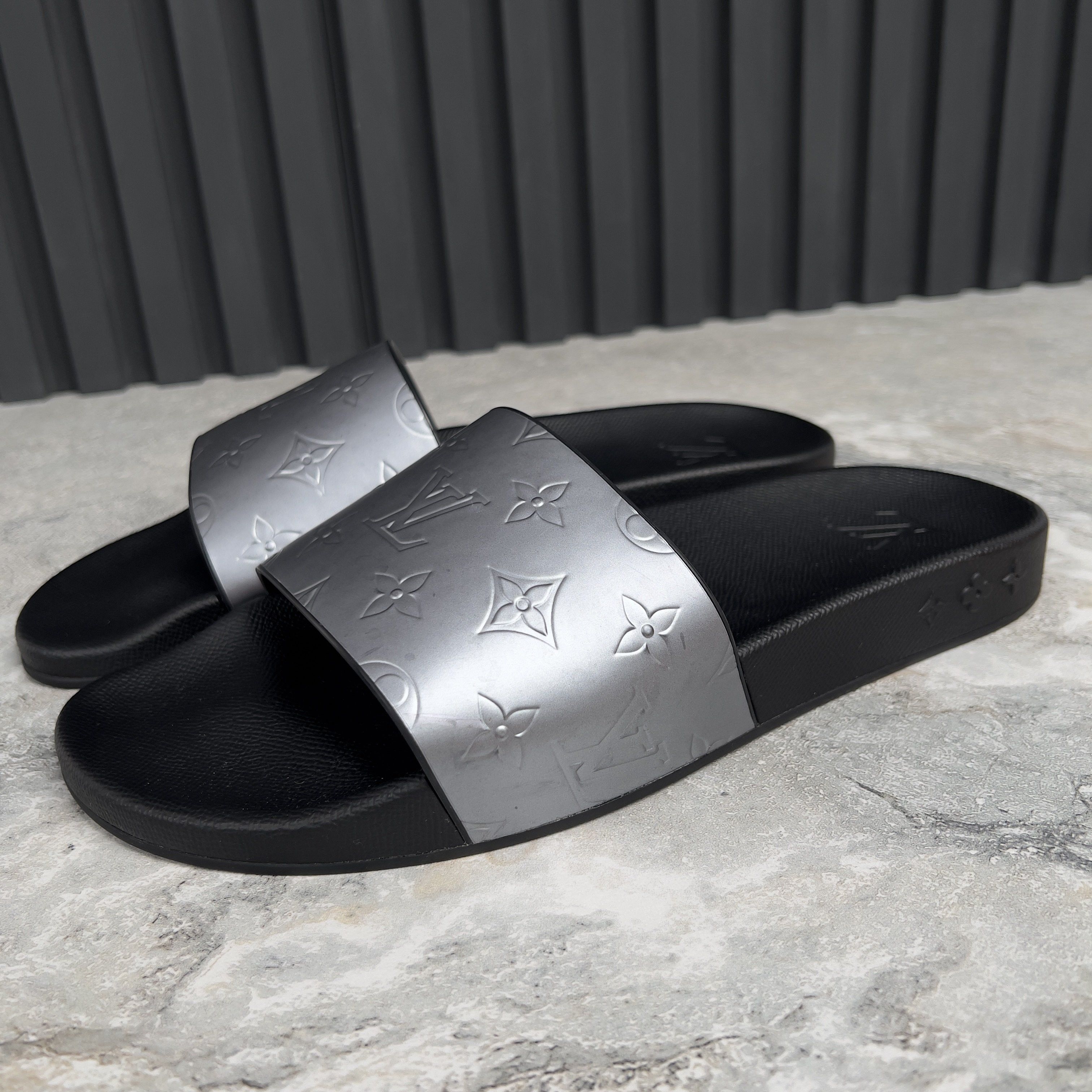 Louis Vuitton Vuitton Waterfront Mules LV Monogram Size US 9 / EU 42 - 3 Thumbnail
