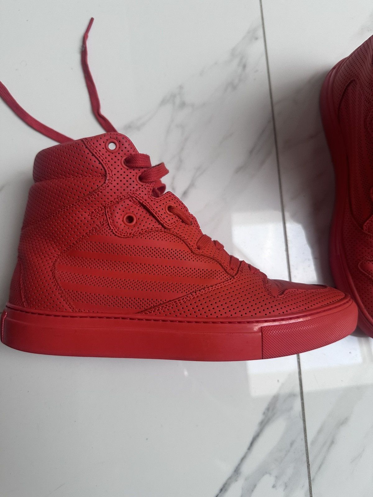 Balenciaga Balenciaga Pleated Perforated Monochrome Size US 7 / EU 40 - 3 Thumbnail