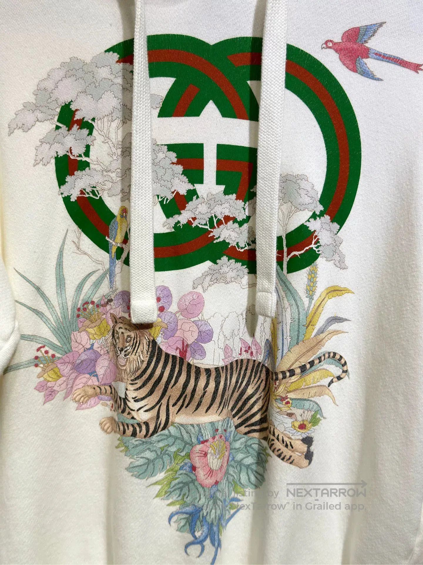 Gucci Gucci Tiger Print Hoodie in Beige. Size XS / US 0-2 / IT 36-38 - 3 Thumbnail