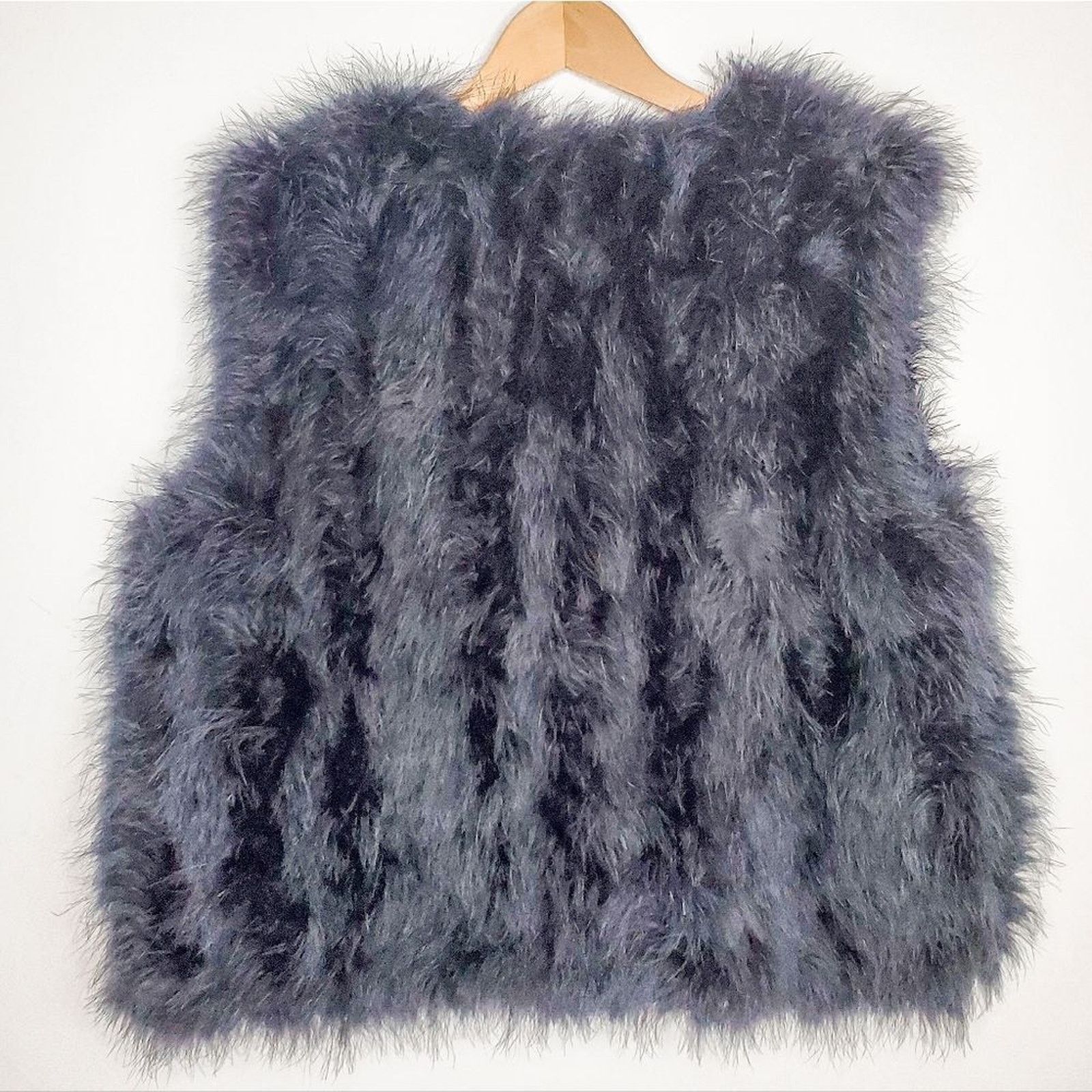 Yves Salomon Yves Salomon Black Feathers & Silk Sleeveless Vest Size 42 Size M / US 6-8 / IT 42-44 - 5 Thumbnail