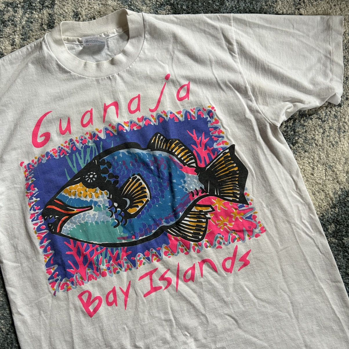 Vintage 90s Guanaja Bay Islands Honduras SiNGLE STiTCH SOUVENiR TEE Size US L / EU 52-54 / 3 - 2 Thumbnail