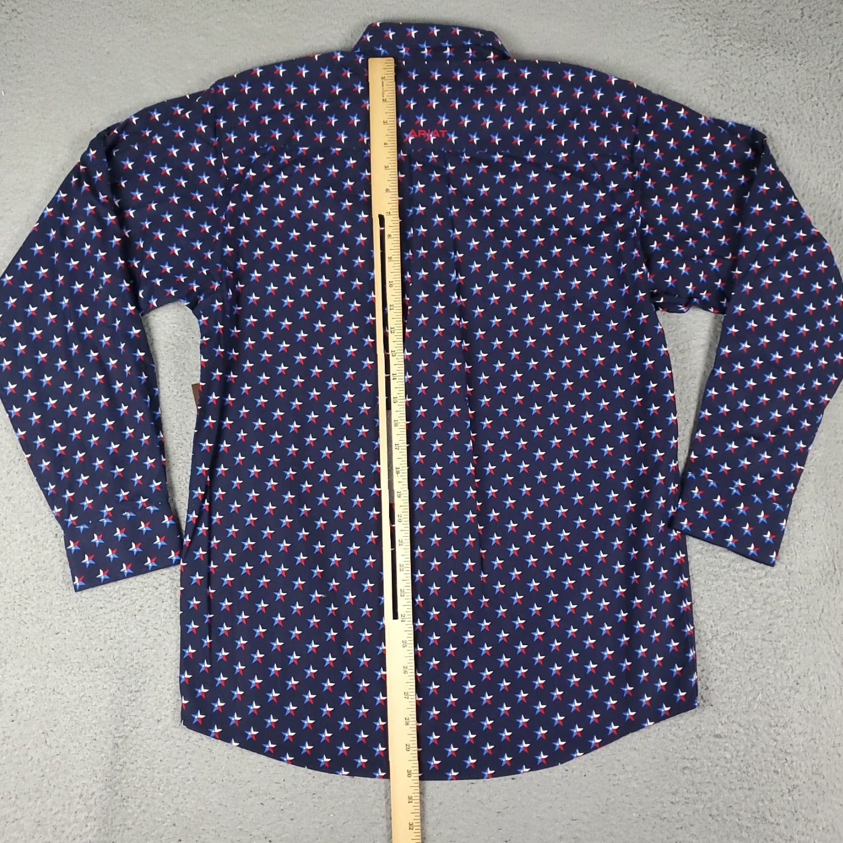 Ariat Ariat Shirt Mens Small Blue Western Button-Up Long Sleeve Geometric Snap Collared Size US S / EU 44-46 / 1 - 3 Thumbnail