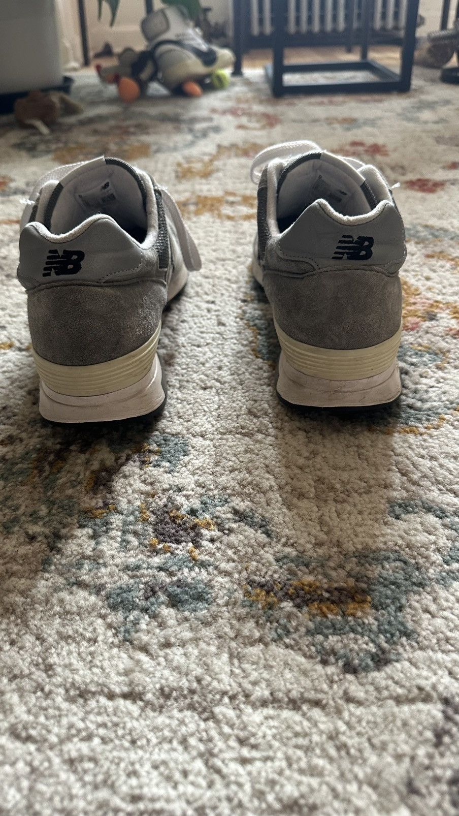 New Balance RARE New Balance 1400GJ Ice Grey US9.5 Size US 9.5 / EU 42-43 - 4 Thumbnail