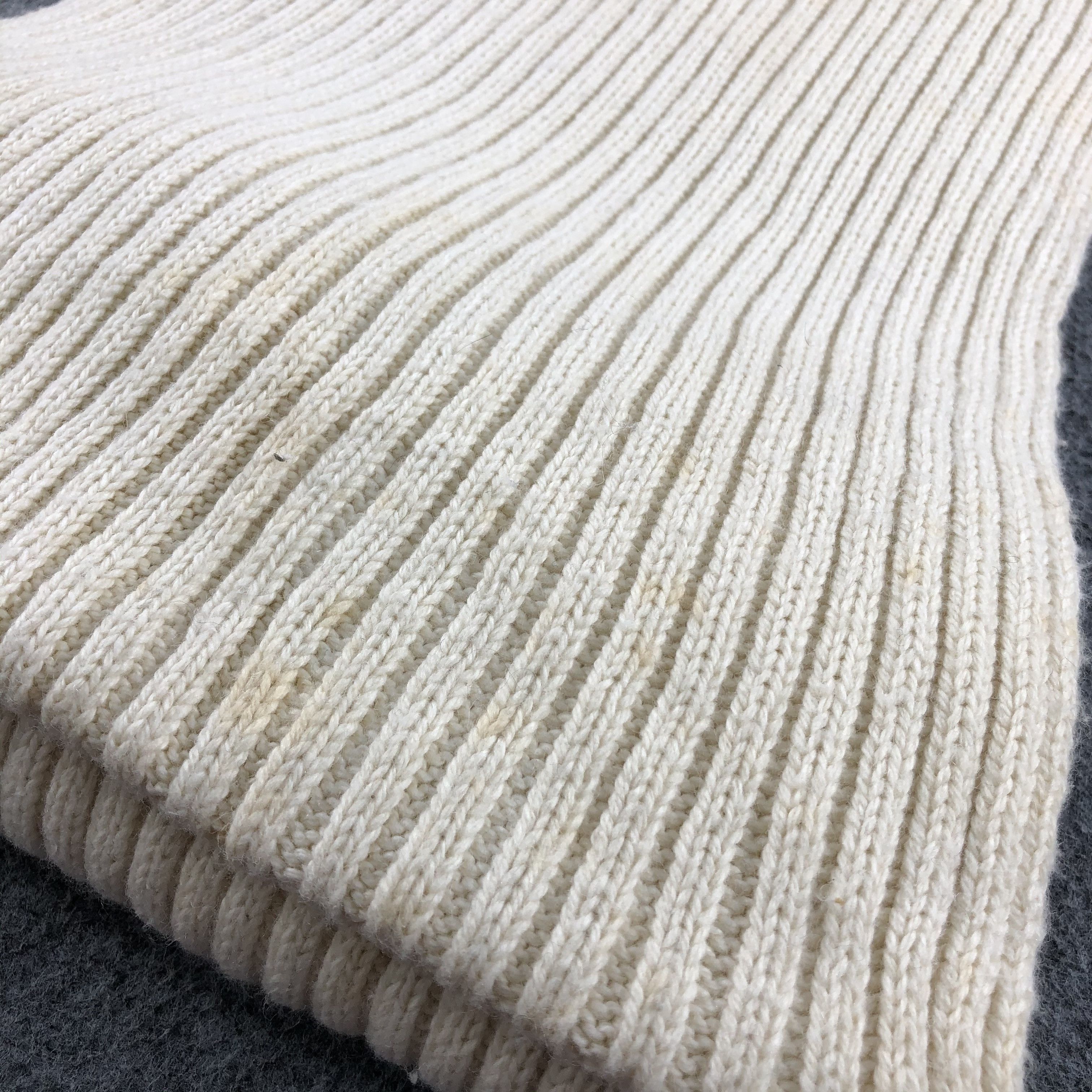 Victorinox Victorinox Pleated Wool Scarf Muffler V687 Size ONE SIZE - 13 Thumbnail