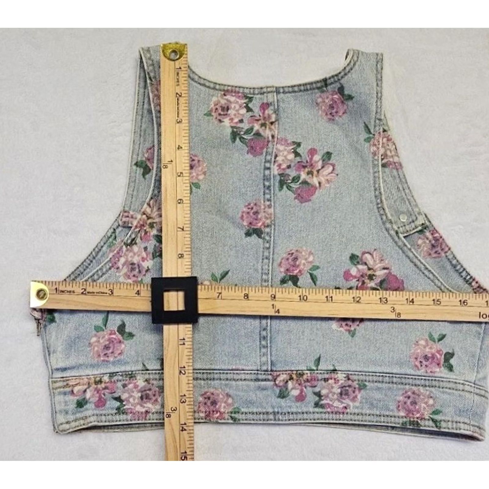 Vintage Wild Fable Women’s Floral Denim Bustier Crop Top Tank Light Wash Blue M Bralette / Boho Festival 90s V-Neck Sleeveless Cropped Casual Womens Size M / US 6-8 / IT 42-44 - 6 Thumbnail