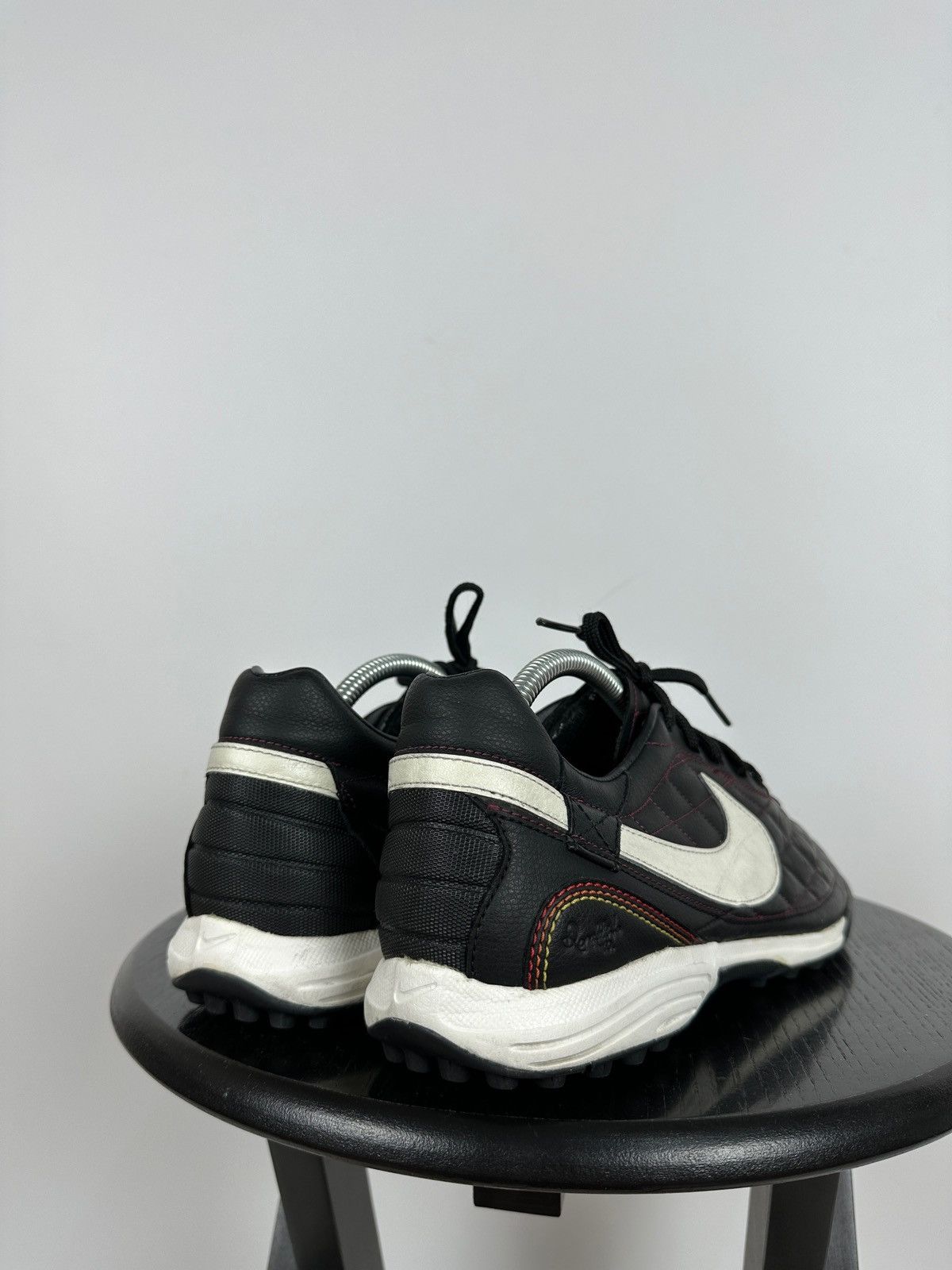 Nike 2008 Nike Tiempo R10 Ronaldinho Leather Football Shoes Size US 10 / EU 43 - 3 Thumbnail