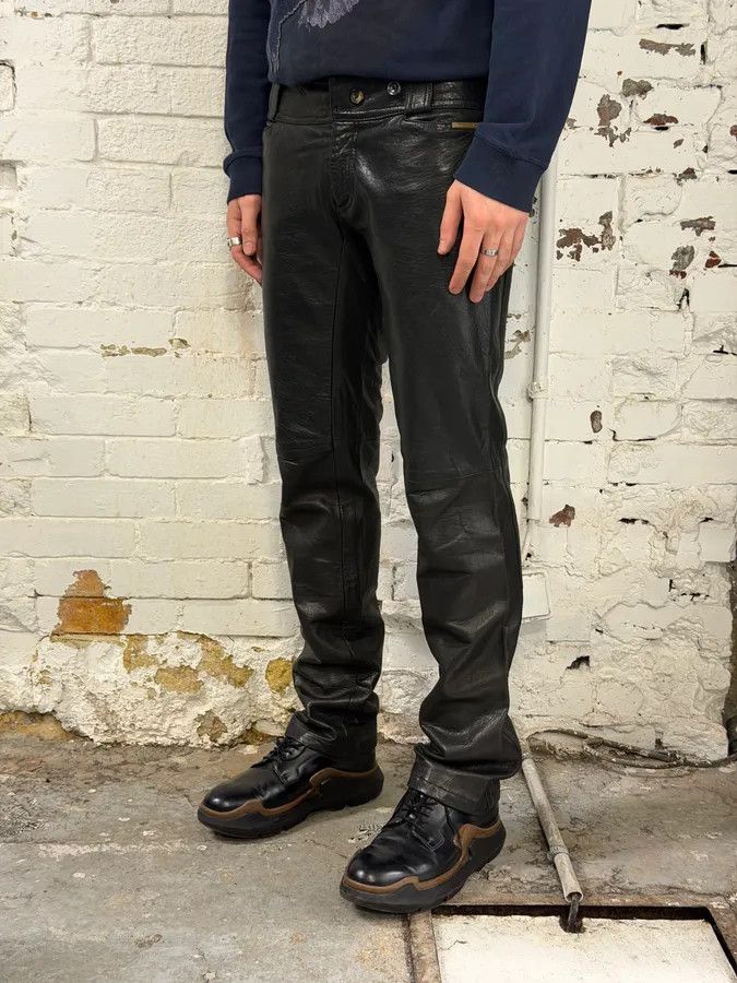 Roberto Cavalli FW2000 Roberto Cavalli Black Low Waist Leather Pants Size US 32 / EU 48 - 3 Thumbnail