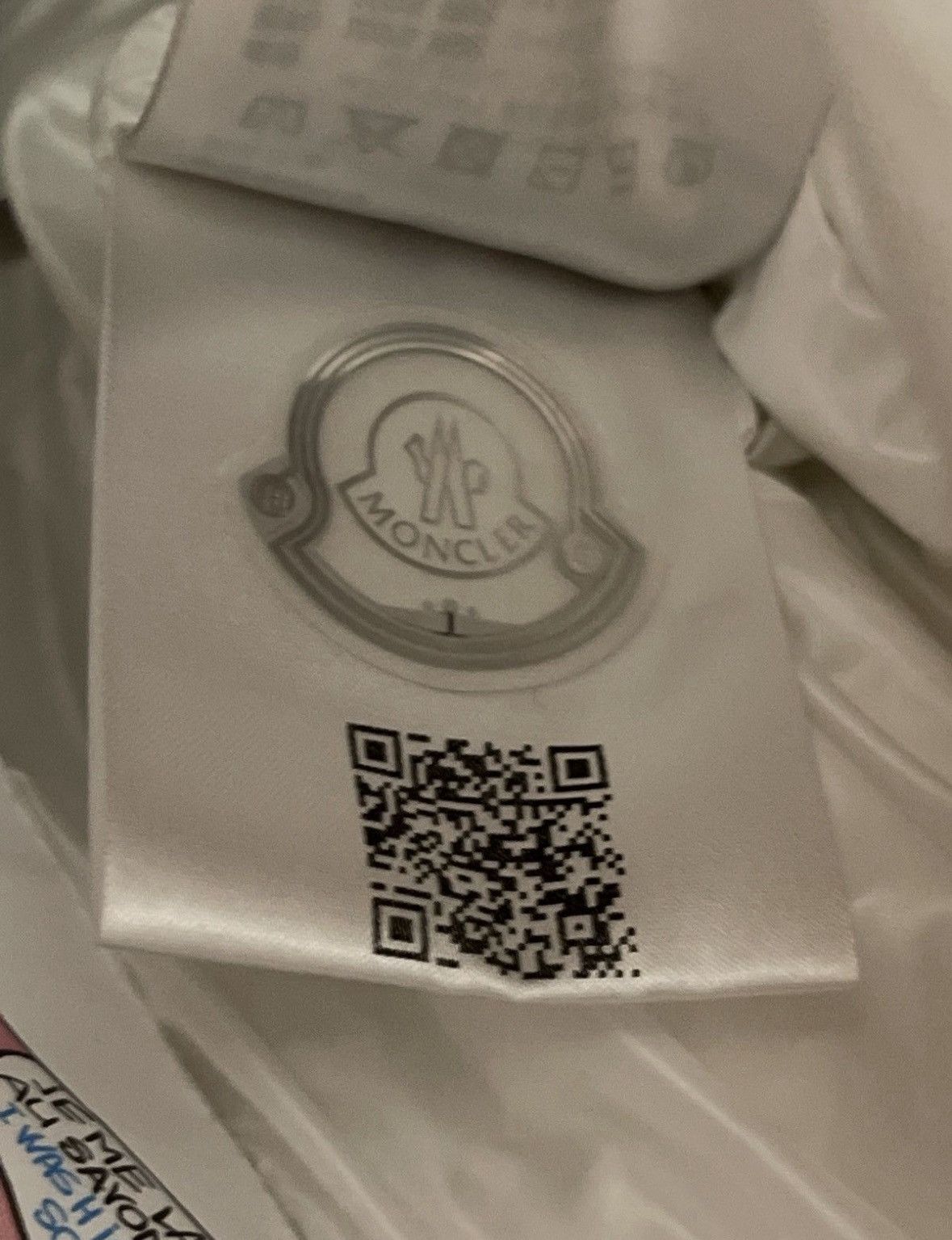 Moncler MONCLER 70th ANNIVERSARY WHITE MAYA PUFFER Size US M / EU 48-50 / 2 - 11 Thumbnail