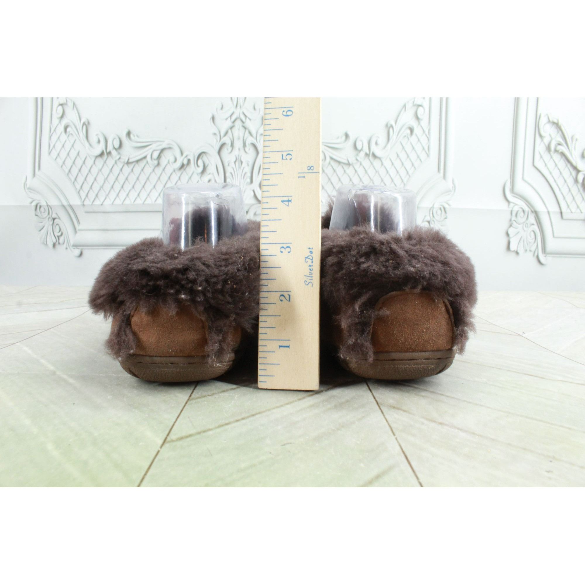 L.L. Bean LL Bean Women's Wicked Good Moccasins Shearling Size US 7 / IT 37 - 6 Thumbnail