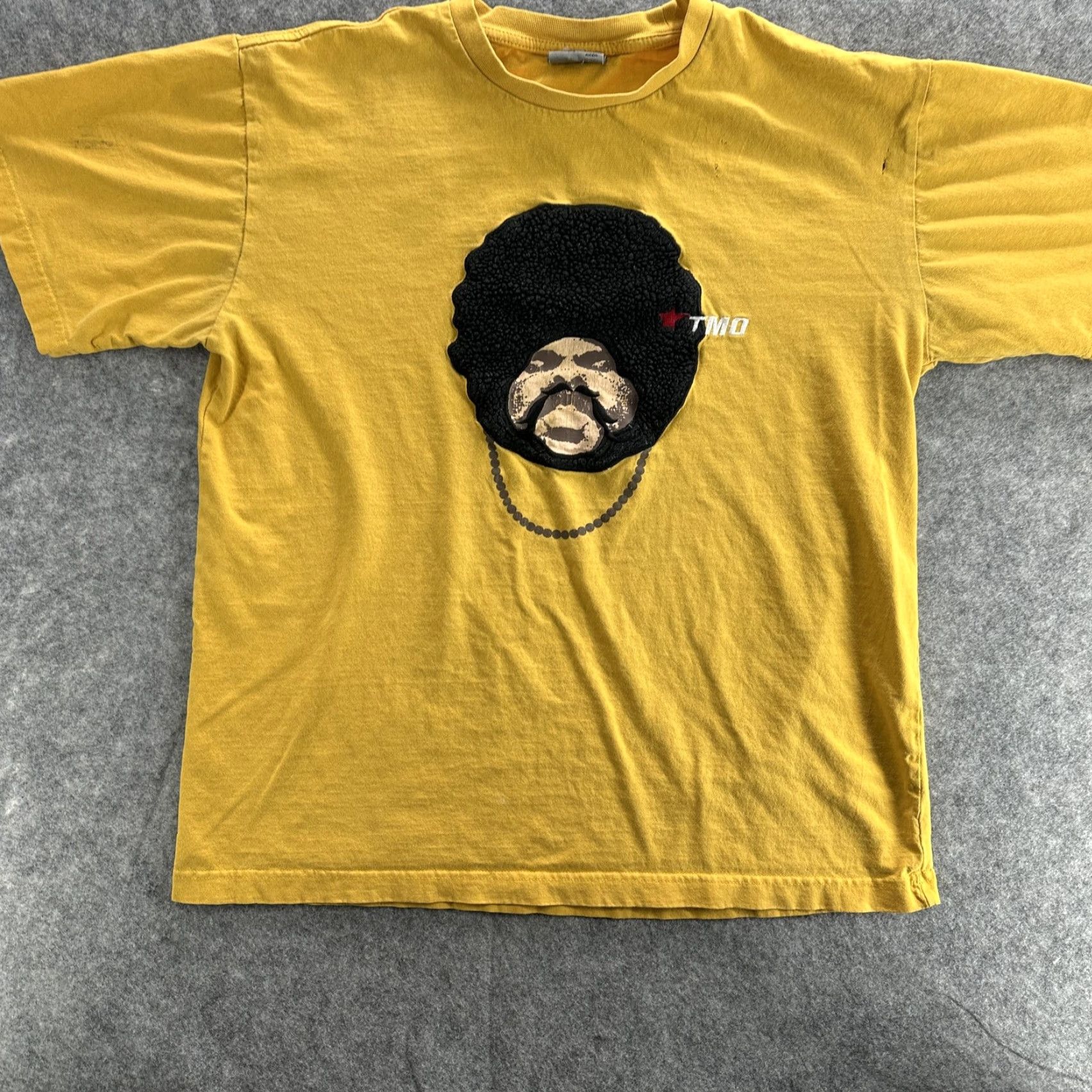 Vintage VINTAGE Club TMO Japan Graphic T-Shirt Mens Large Yellow Afro 90s Retro Tee Size US L / EU 52-54 / 3 - 2 Thumbnail
