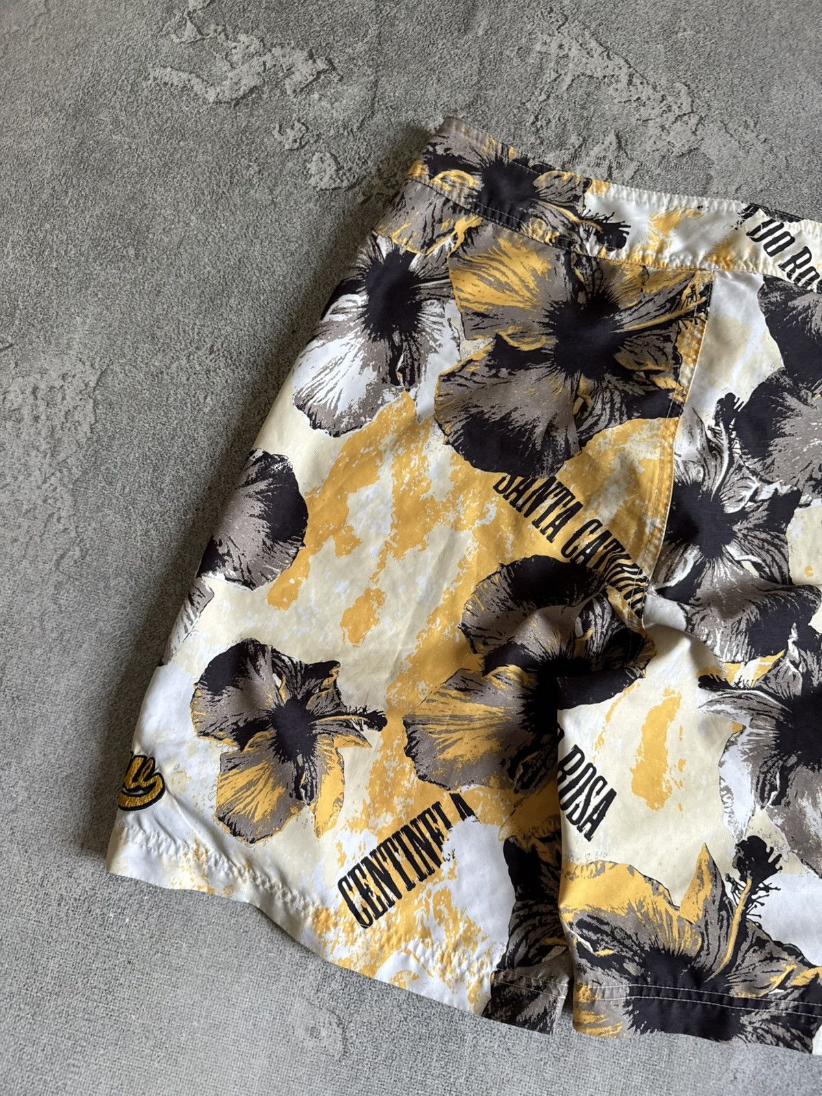 Oxbow Oxbow S/size surfing shorts 🩳 surf style 90s retro vintage Size US 30 / EU 46 - 13 Thumbnail