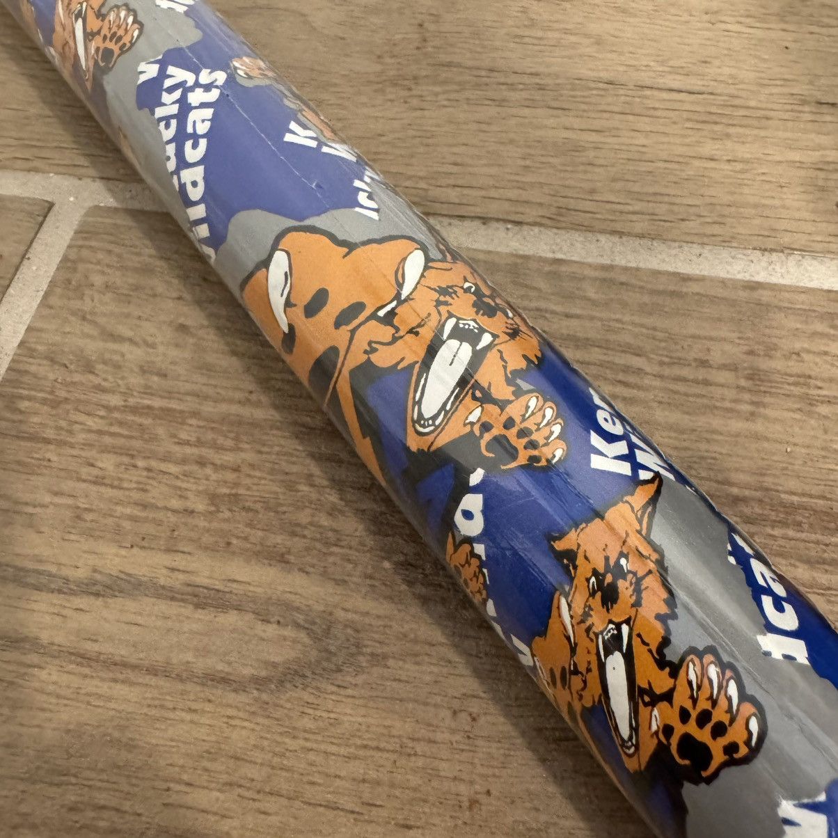 NCAA × Vintage University Of Kentucky Wrapping Paper 30”x5” (12.5 SQ. FT.) Size ONE SIZE - 7 Thumbnail