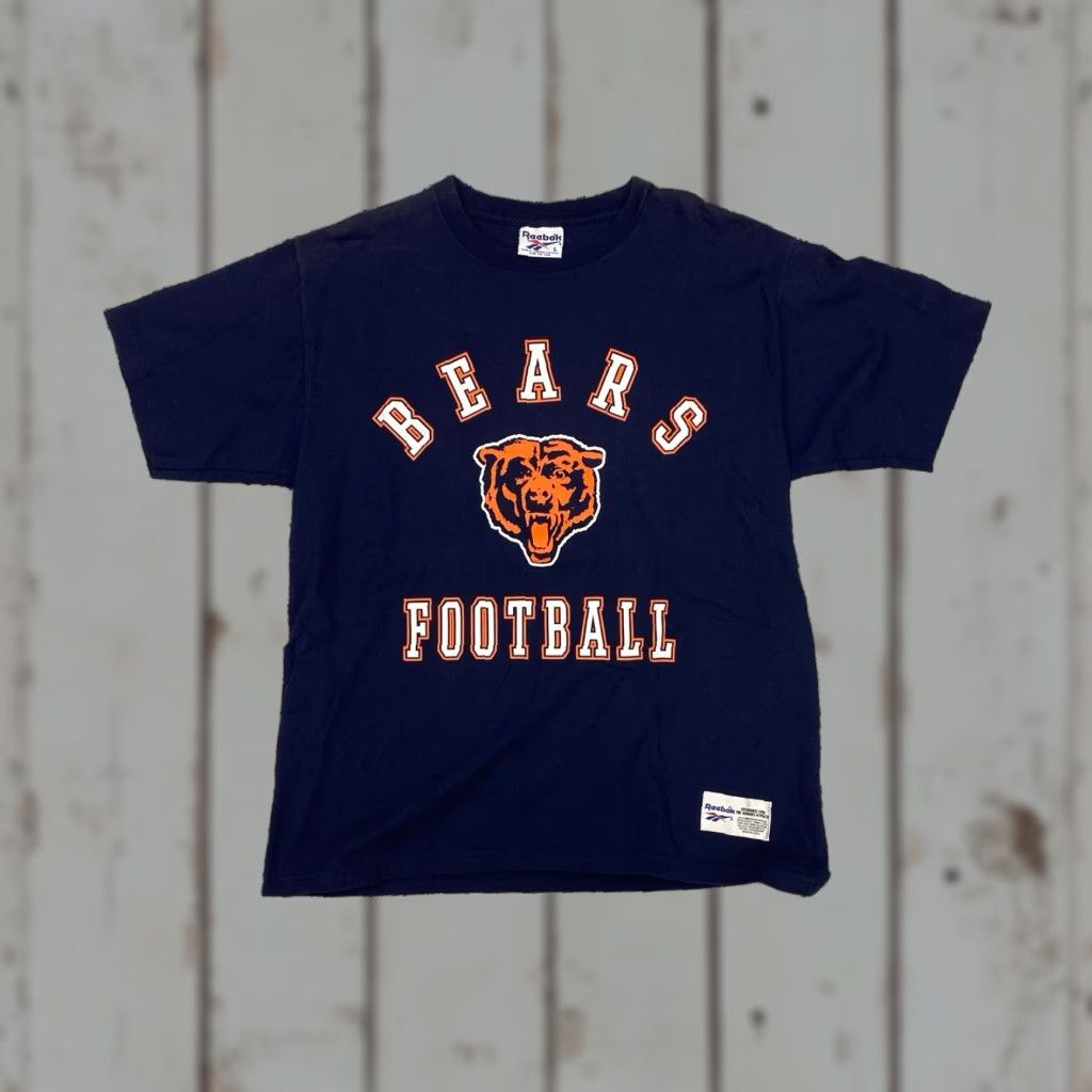 Reebok VINTAGE Chicago Bears Reebok T-Shirt L Men's Blue USA Made in USA Large Mens Blue Chicago Bears T-Shirt Reebok USA 90s Size US L / EU 52-54 / 3 - 1 Thumbnail