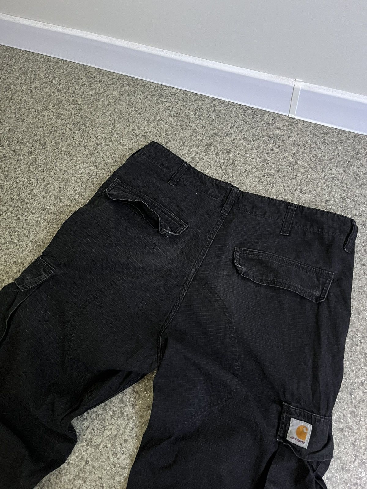 Carhartt × Carhartt Wip Distressed Carhartt cargo pants w32 l32 Size US 32 / EU 48 - 11 Thumbnail