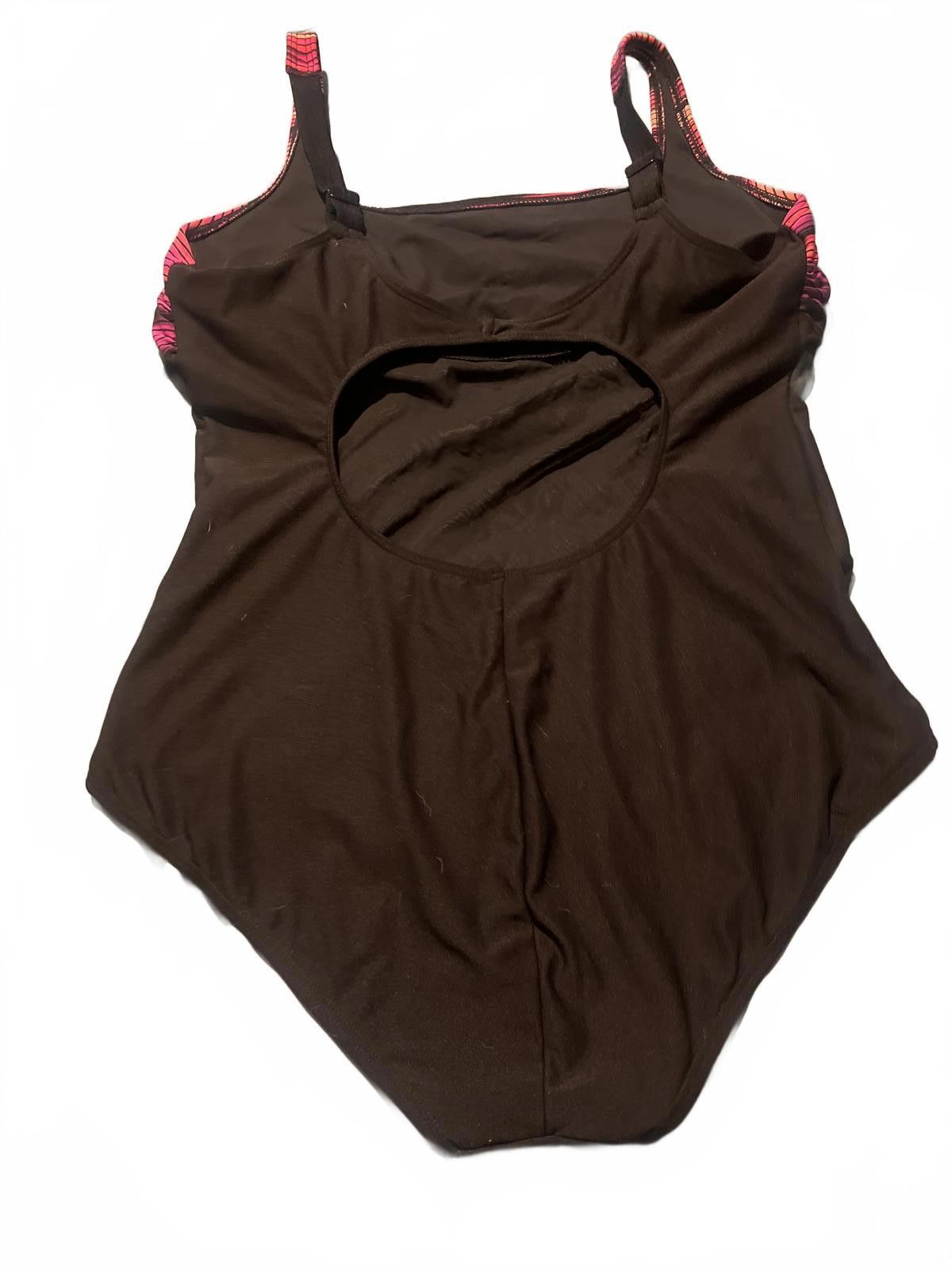 Charles Tyrwhitt TYR One-Piece Women's Swimsuit Black and Pink Striped Size ONE SIZE - 5 Thumbnail