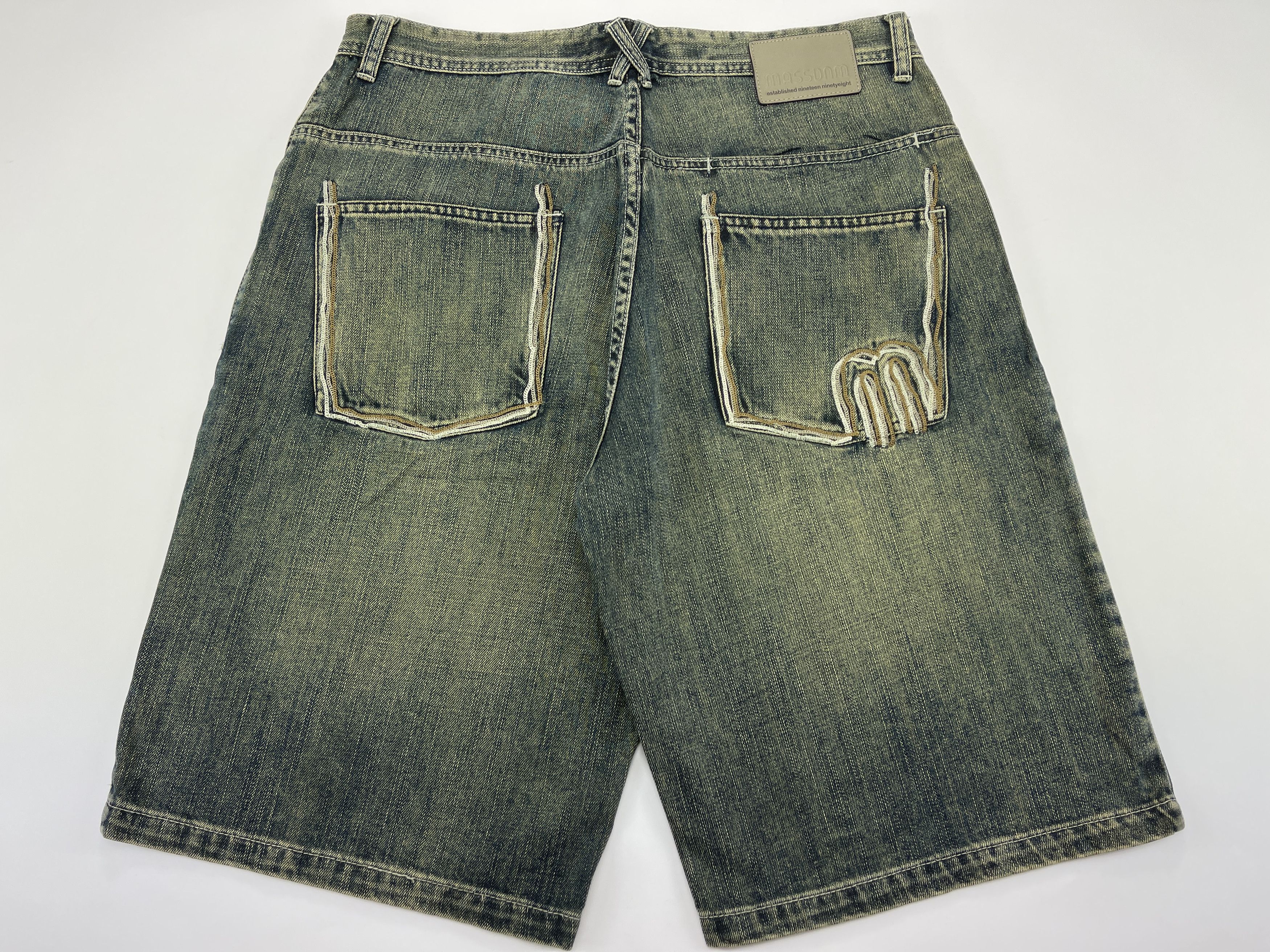 Vintage Mass DNM jeans shorts, vintage hip hop, 90s, skater, size 34 Size US 34 / EU 50 - 1 Thumbnail