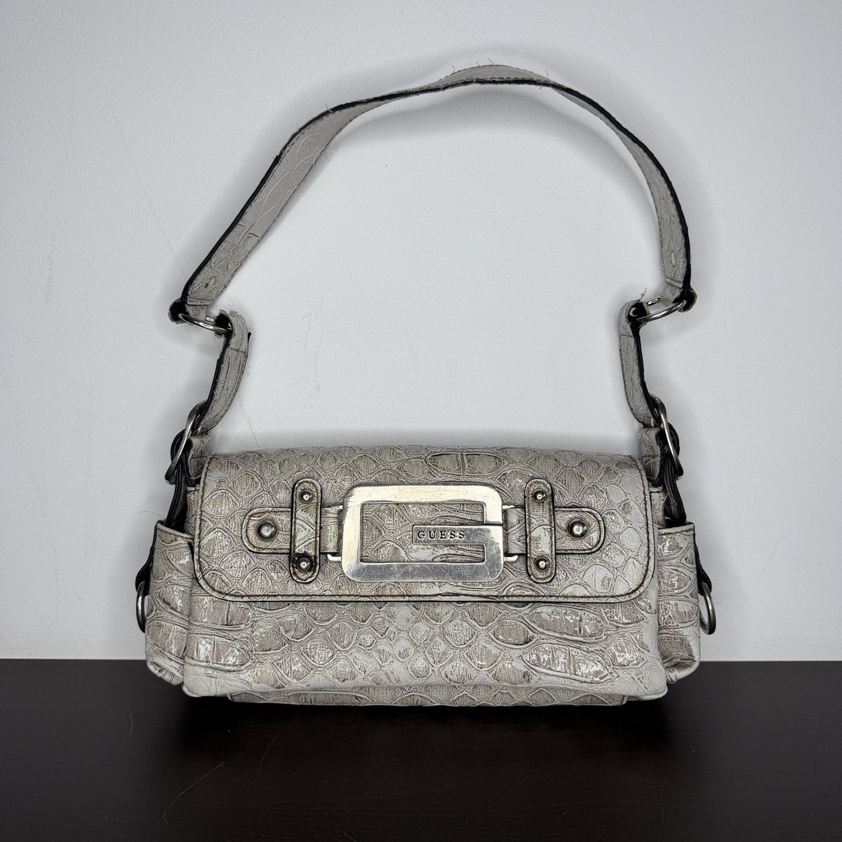 Guess Guees Style Shoulder Mini Bag Baguette Y2K Avant-garde 00’s Size ONE SIZE - 1 Thumbnail