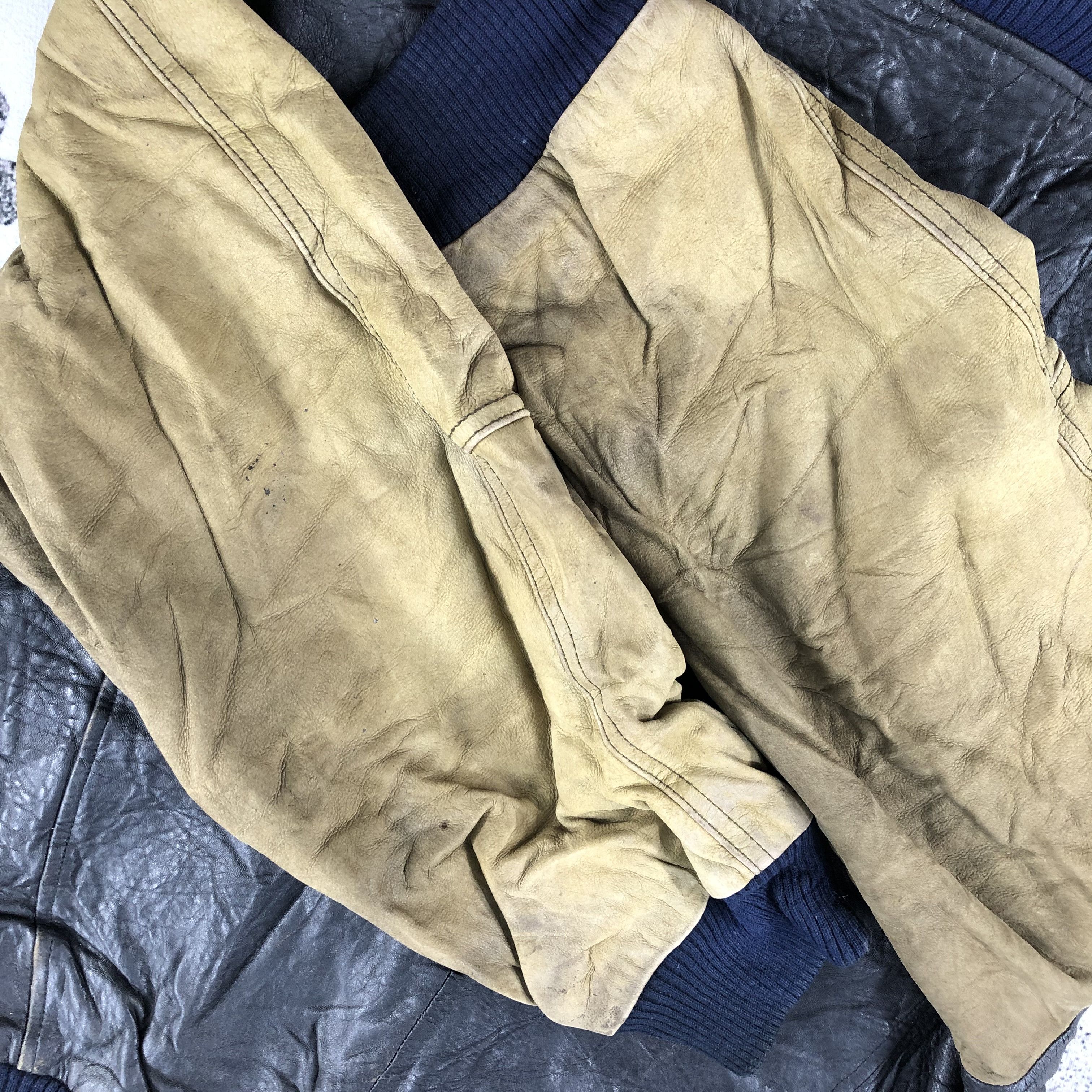 Vintage Vintage Leather Bomber Jacket Size US L / EU 52-54 / 3 - 8 Thumbnail