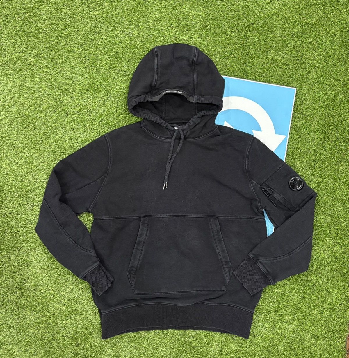 C.P. Company CP COMPANY PULLOVER HOODIE Size XL / US 12-14 / IT 48-50 - 1 Thumbnail