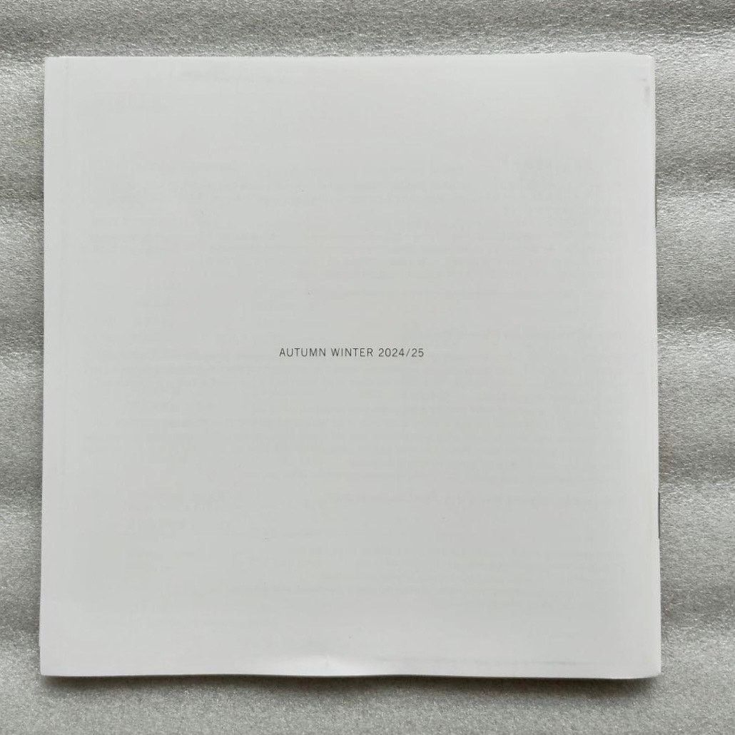 Issey Miyake × Japanese Brand Issey Miyake PLEATS PLEASE Catalog A/W2024/25 Size ONE SIZE - 2 Thumbnail