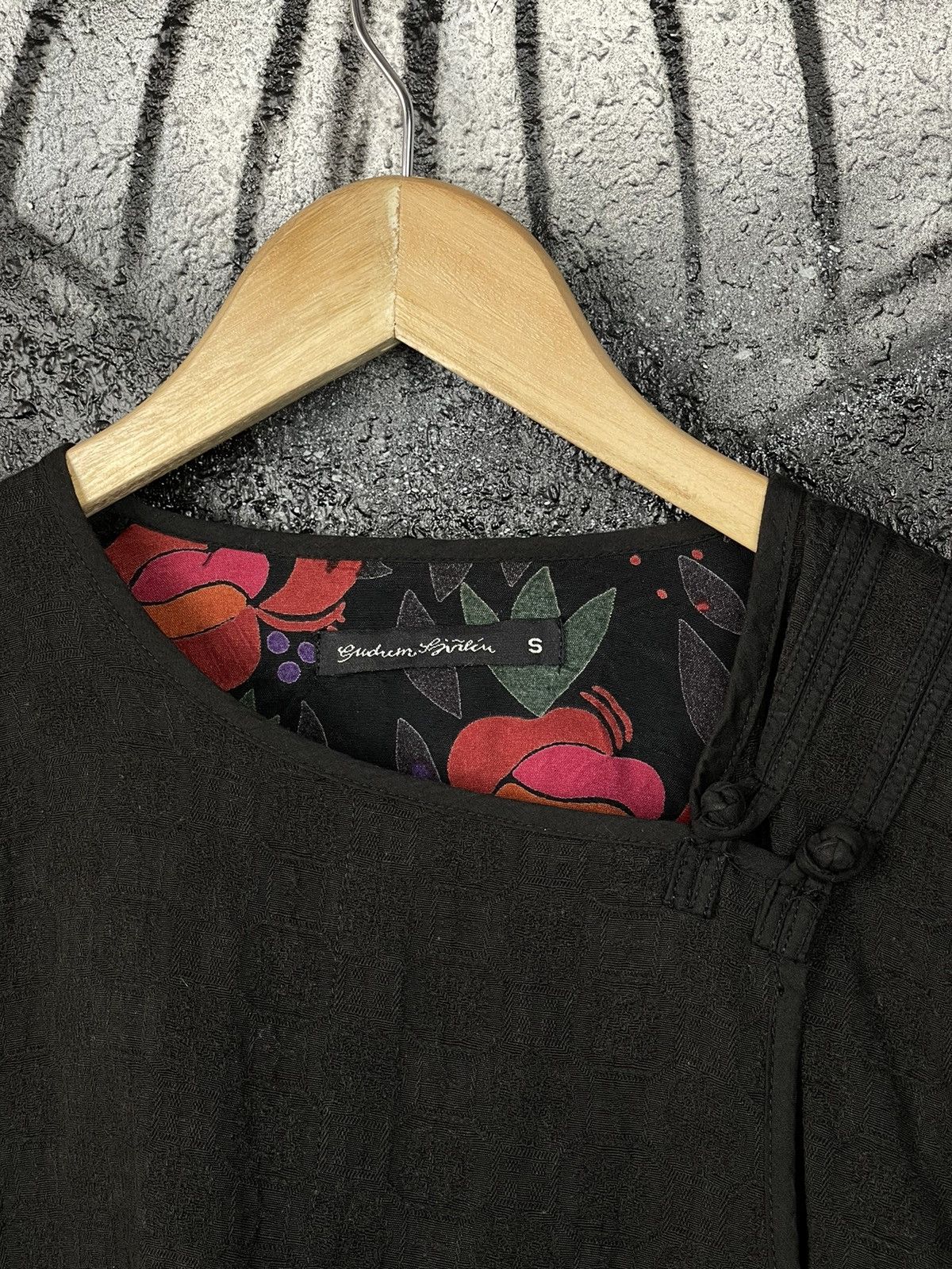 Gudrun Sjoden Gudrun Sjoden Asymmetrical Blouse Long Sleeve Shirt Women’s S Size S / US 4 / IT 40 - 7 Thumbnail