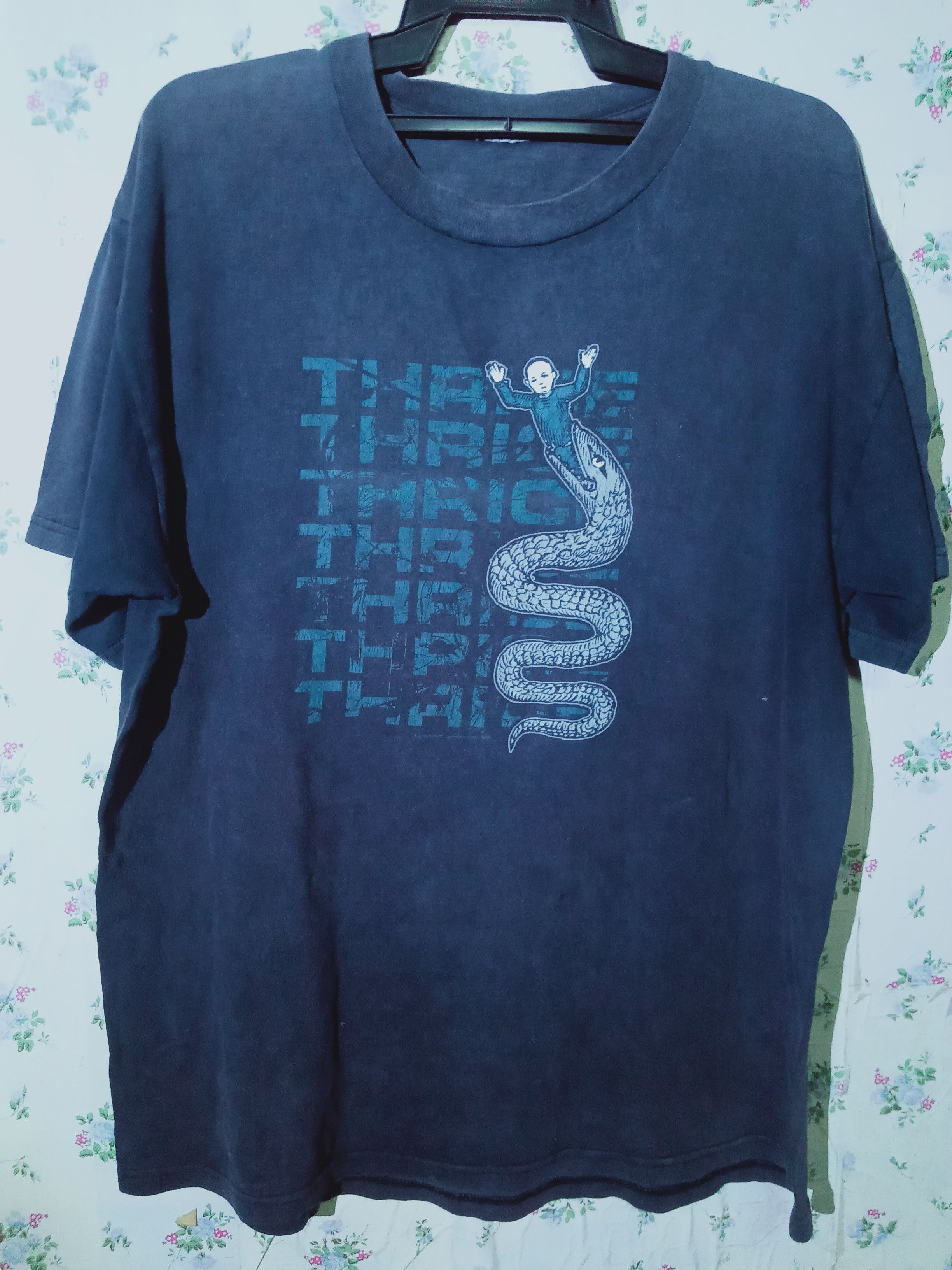 Band Tees Vintage Thrice Band Faded Black Tee Size US M / EU 48-50 / 2 - 1 Thumbnail