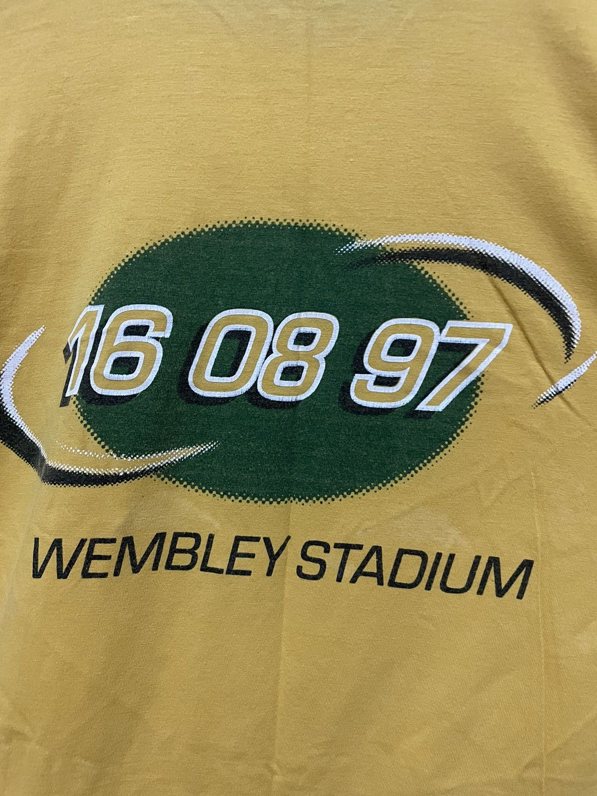 Band Tees × Vintage Vintage The Carlsberg Concert 1997 Wembley T Shirt Bon Jovi Size US L / EU 52-54 / 3 - 11 Thumbnail
