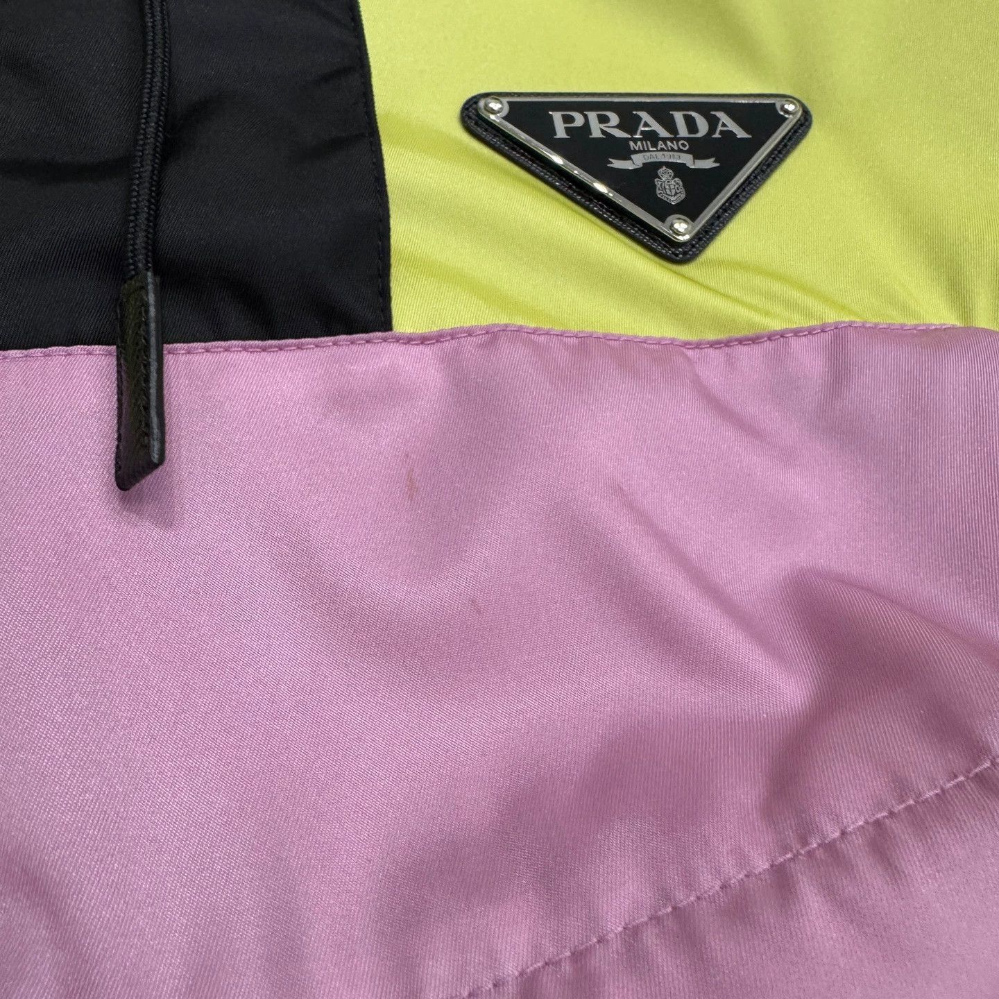 Prada Prada Homer Color Blocked Nylon Jacket Size 38 Size XS / US 0-2 / IT 36-38 - 2 Thumbnail