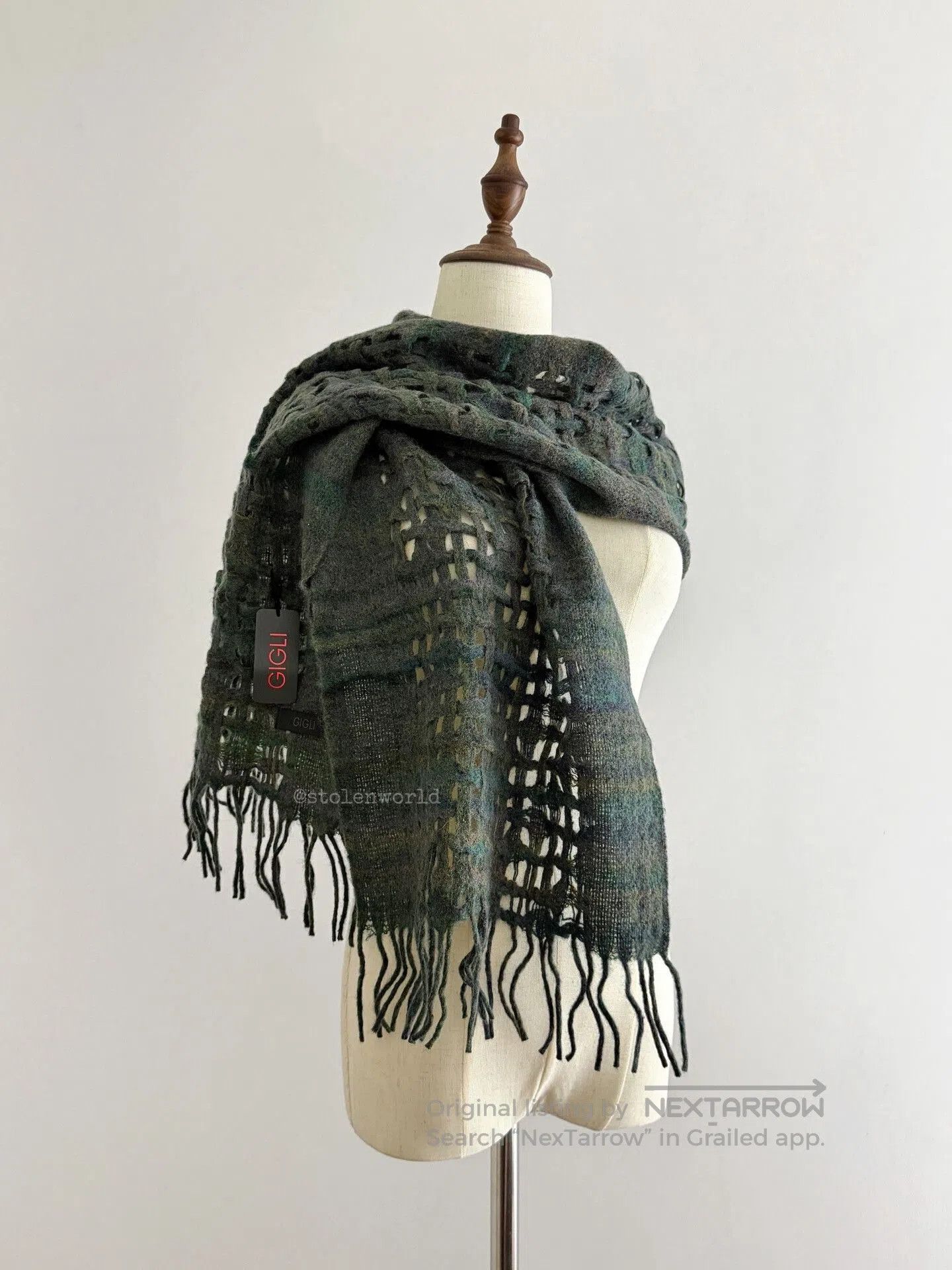 Romeo Gigli dark green wool woven scarf. Size ONE SIZE - 5 Thumbnail