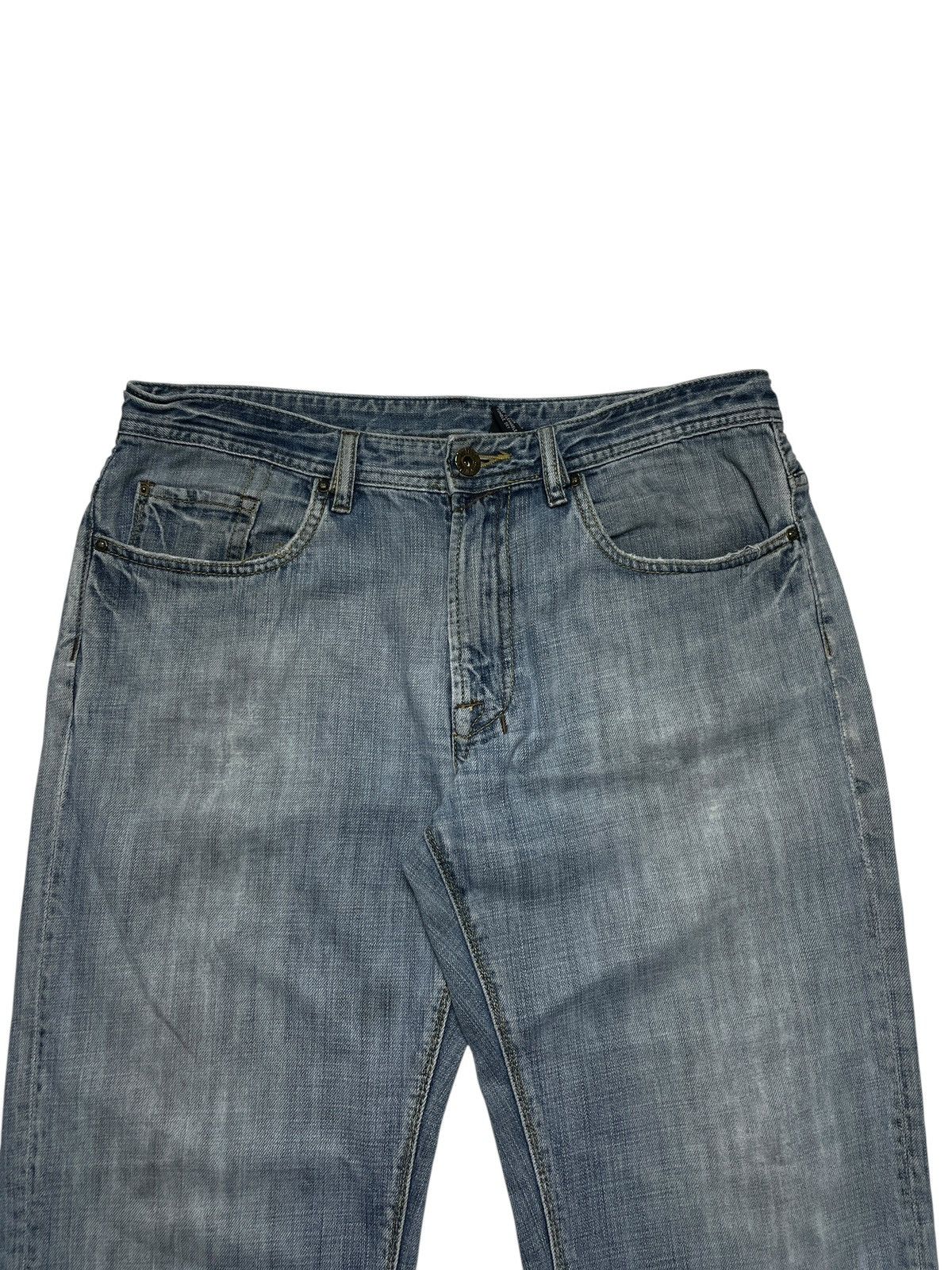Buffalo David Bitton 2000’s Buffalo David Bitton - Light Wash Denim Pants Size US 34 / EU 50 - 3 Thumbnail