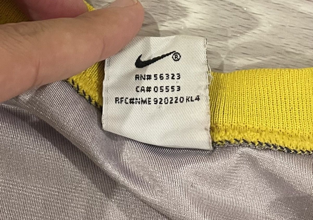 NCAA × Nike × Vintage Vintage 90s Nike Michigan Wolverines NCAA Jersey Men’s XL Size US XL / EU 56 / 4 - 5 Thumbnail