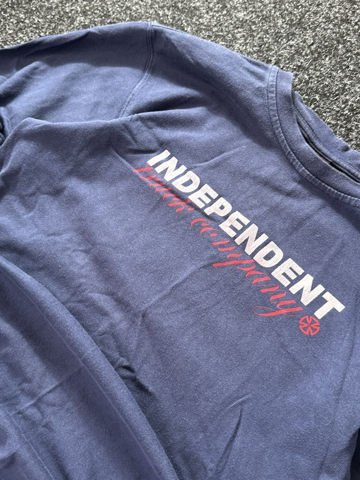 Independent Truck Co. × Vintage 🚨 Y2K INDEPENDENT TRUCK CO longsleeve SK8 RARE BIG LOGO Size US M / EU 48-50 / 2 - 6 Thumbnail