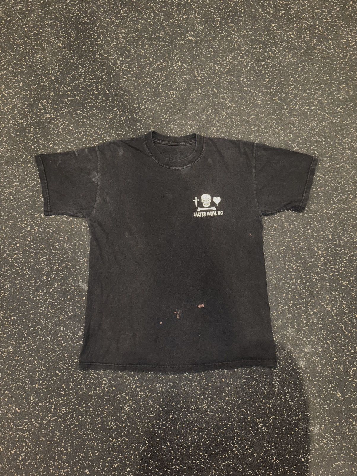Gildan × Vintage Vintage Y2K No Guts No Glory 2003 Skull Pirate Faded Tee Size US L / EU 52-54 / 3 - 2 Thumbnail