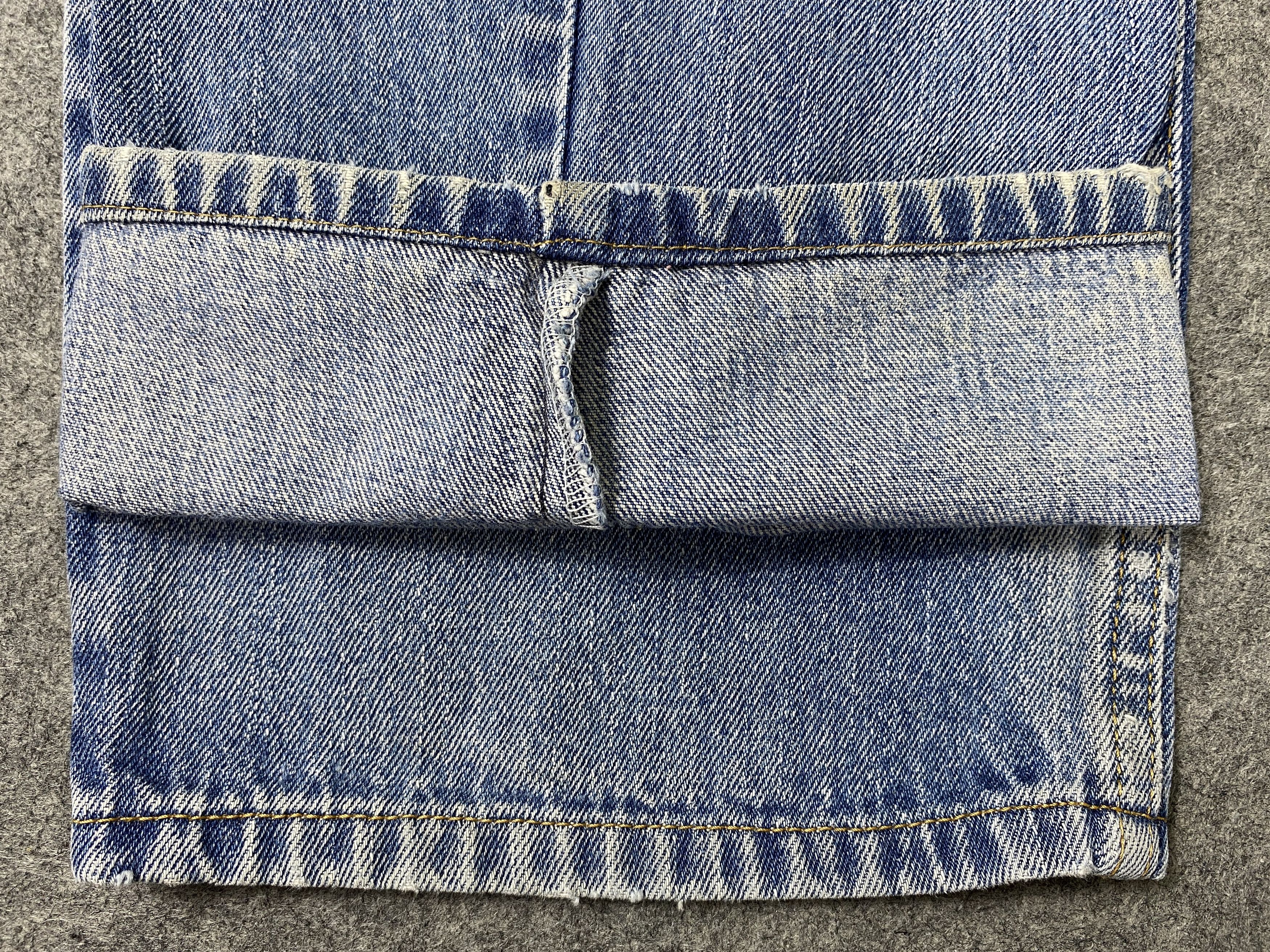 Levi's Distressed Blue Vintage Levi's 550 38x31 Denim -JN2172 Size US 38 / EU 54 - 10 Thumbnail