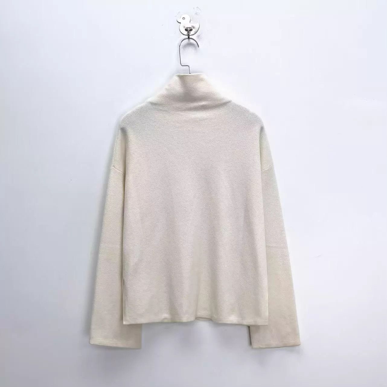 Loro Piana Loro Piana 100% Cashmere Turtleneck 40 Cream White Size S / US 4 / IT 40 - 2 Thumbnail