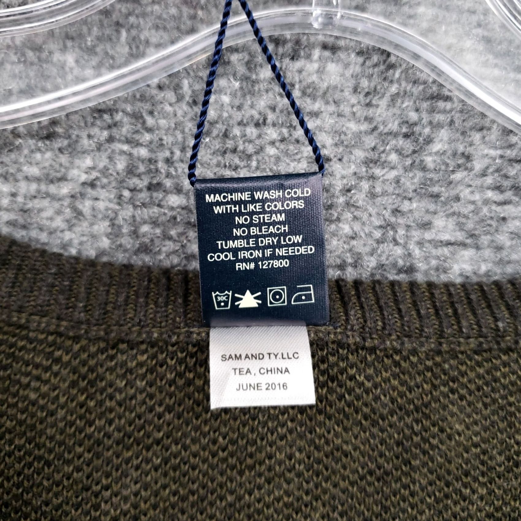 Vintage VINTAGE Tailor Sweater Mens 2XL Gray Pullover Reversible Neck Cotton NEW Size US XXL / EU 58 / 5 - 6 Thumbnail