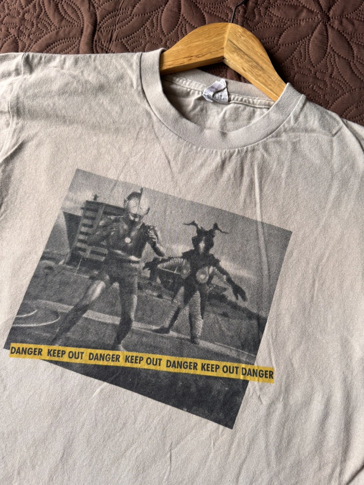 Anime Vintage ultraman late 90s promo tee Size US M / EU 48-50 / 2 - 2 Thumbnail