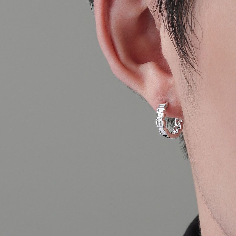 Jewelry One pairs New Trend Earrings Gothic Chrome Jewelry Spike Size ONE SIZE - 3 Thumbnail