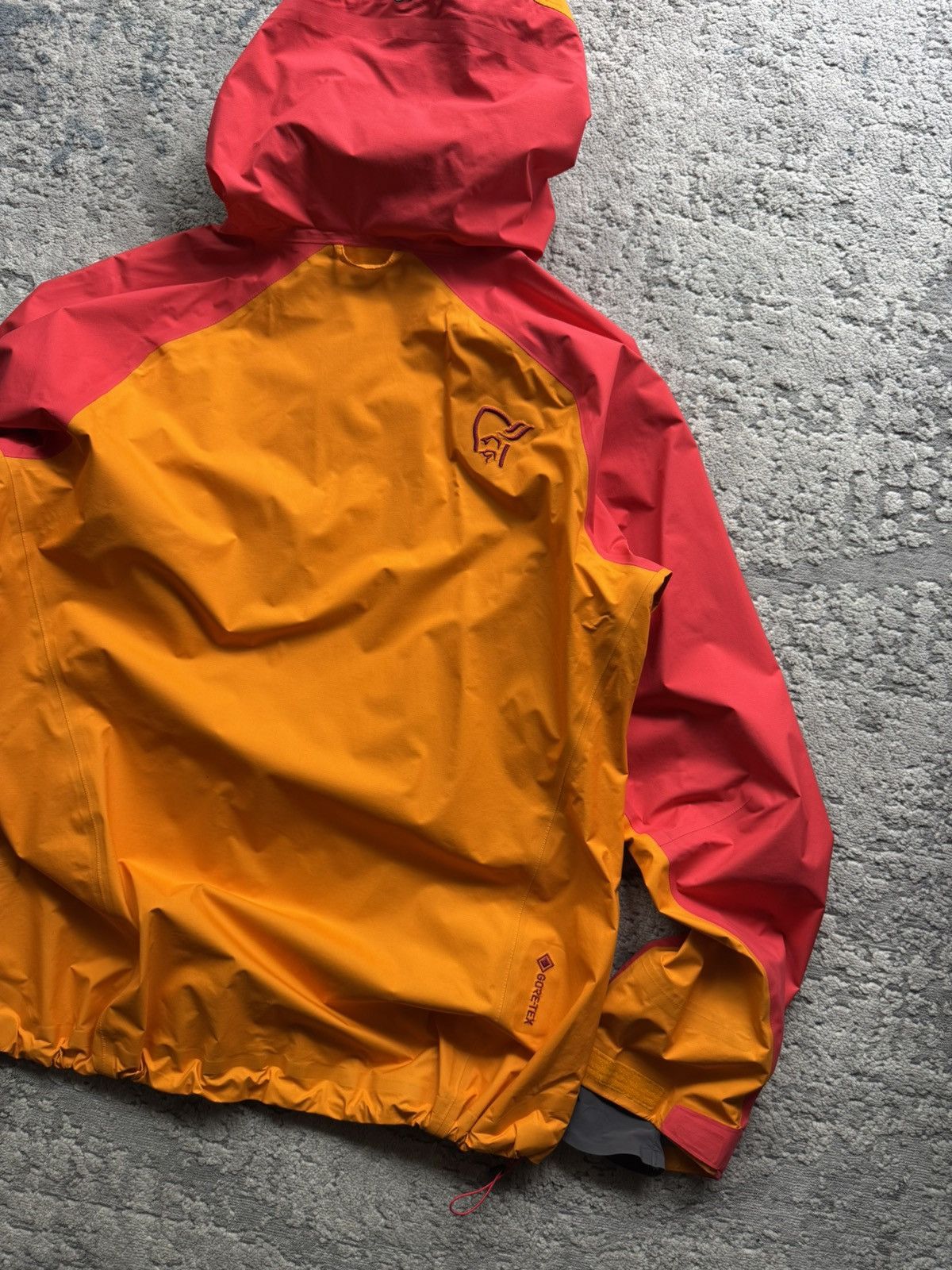 Norrona Norrona Lyngen Gore Tex Orange Crush Jacket Size L WMNS Size L / US 10 / IT 46 - 12 Thumbnail