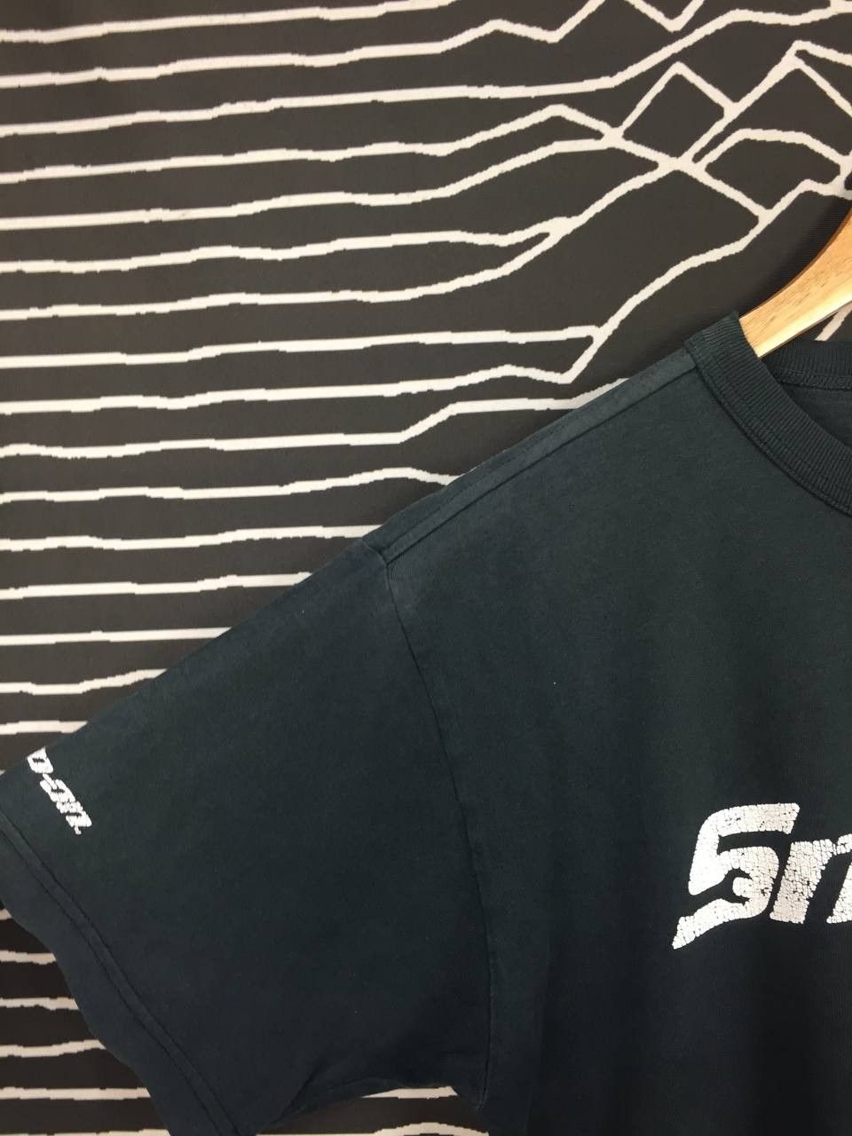 Champion Vtg Sunfaded Champion USA X Snap On Spell Out Tee Size US M / EU 48-50 / 2 - 5 Thumbnail