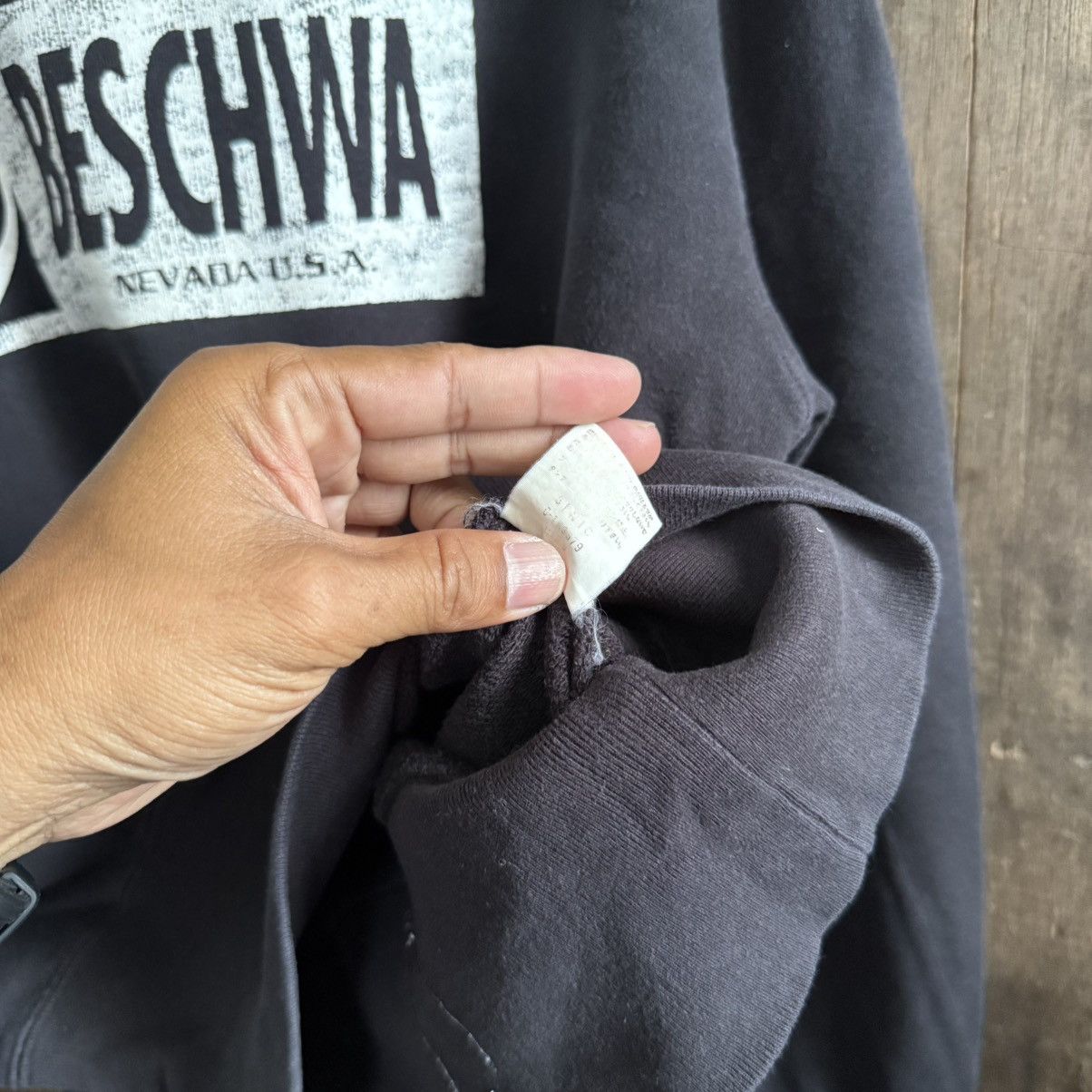 Other Vintage Beschwa Crewneck Sweatshirt Size US L / EU 52-54 / 3 - 6 Thumbnail